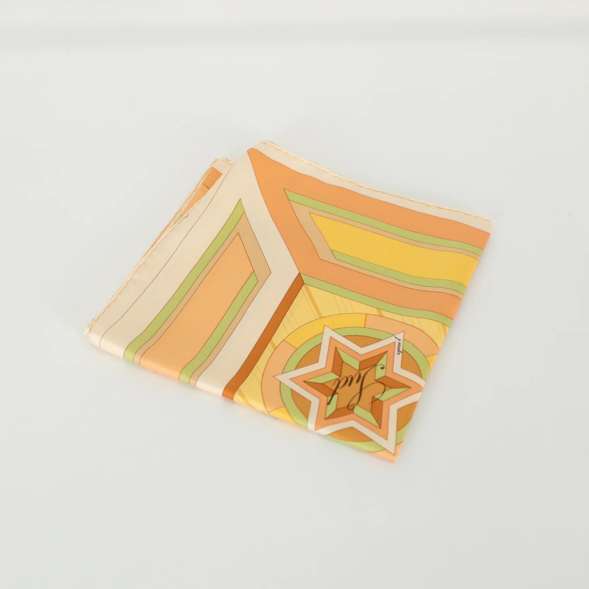 Hermes La Rose Des Vents Silk Pale Yellow Scarf - Image 3