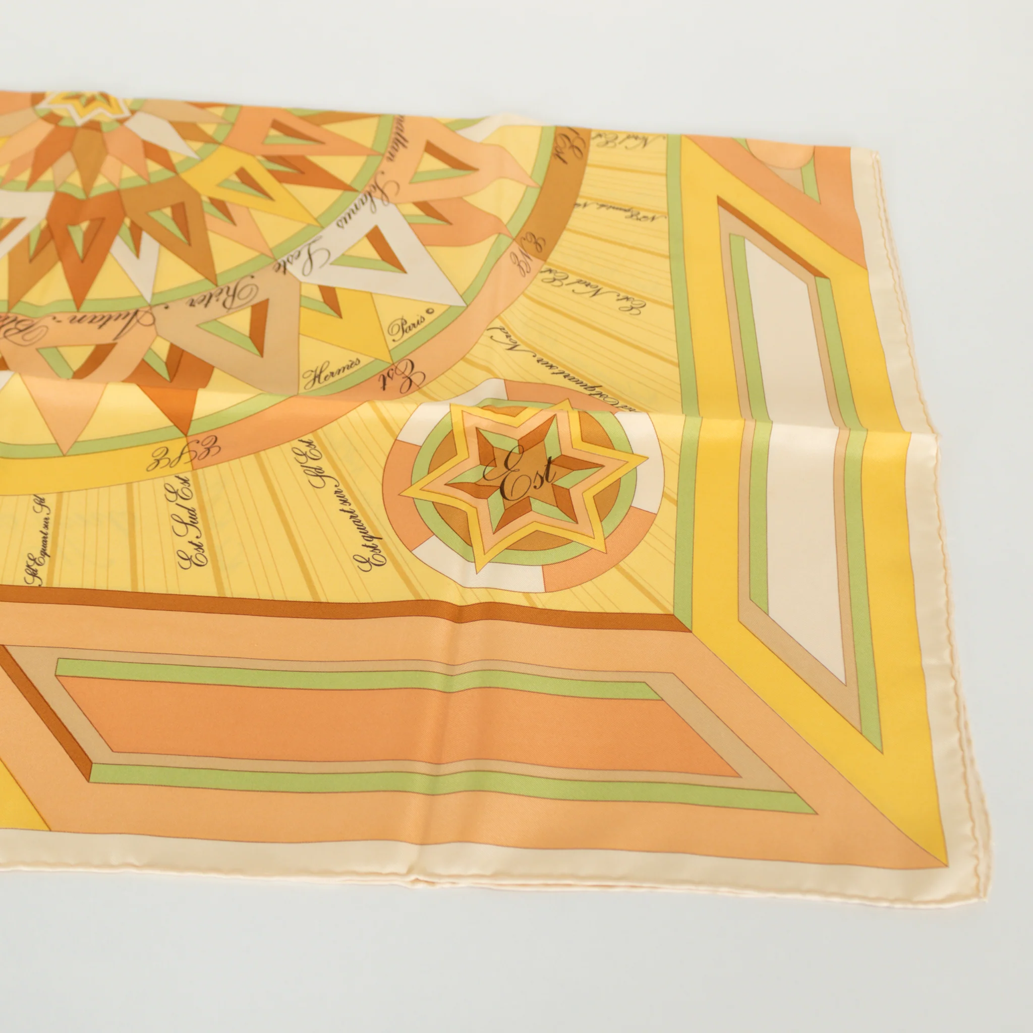 Hermes La Rose Des Vents Silk Pale Yellow Scarf - Image 7