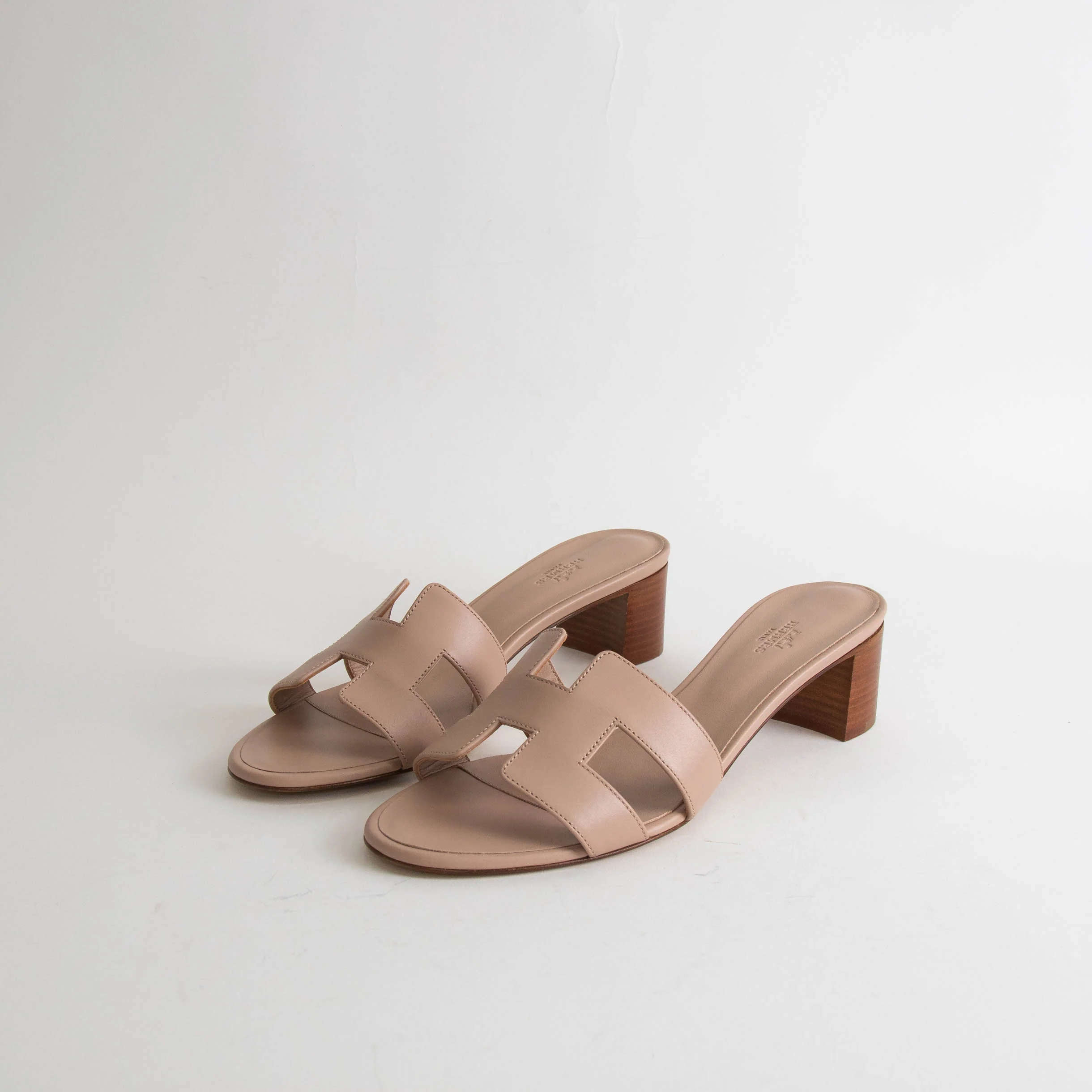 Hermes Oasis Beige Nude Block Heel Sandals