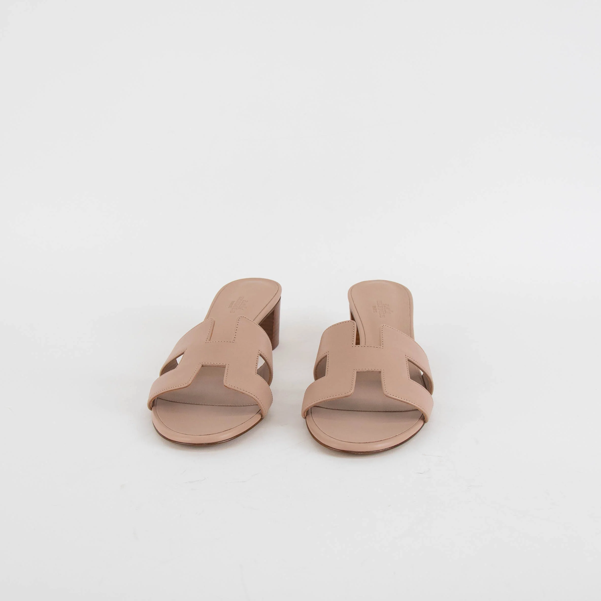 Hermes Oasis Beige Nude Block Heel Sandals - Image 4
