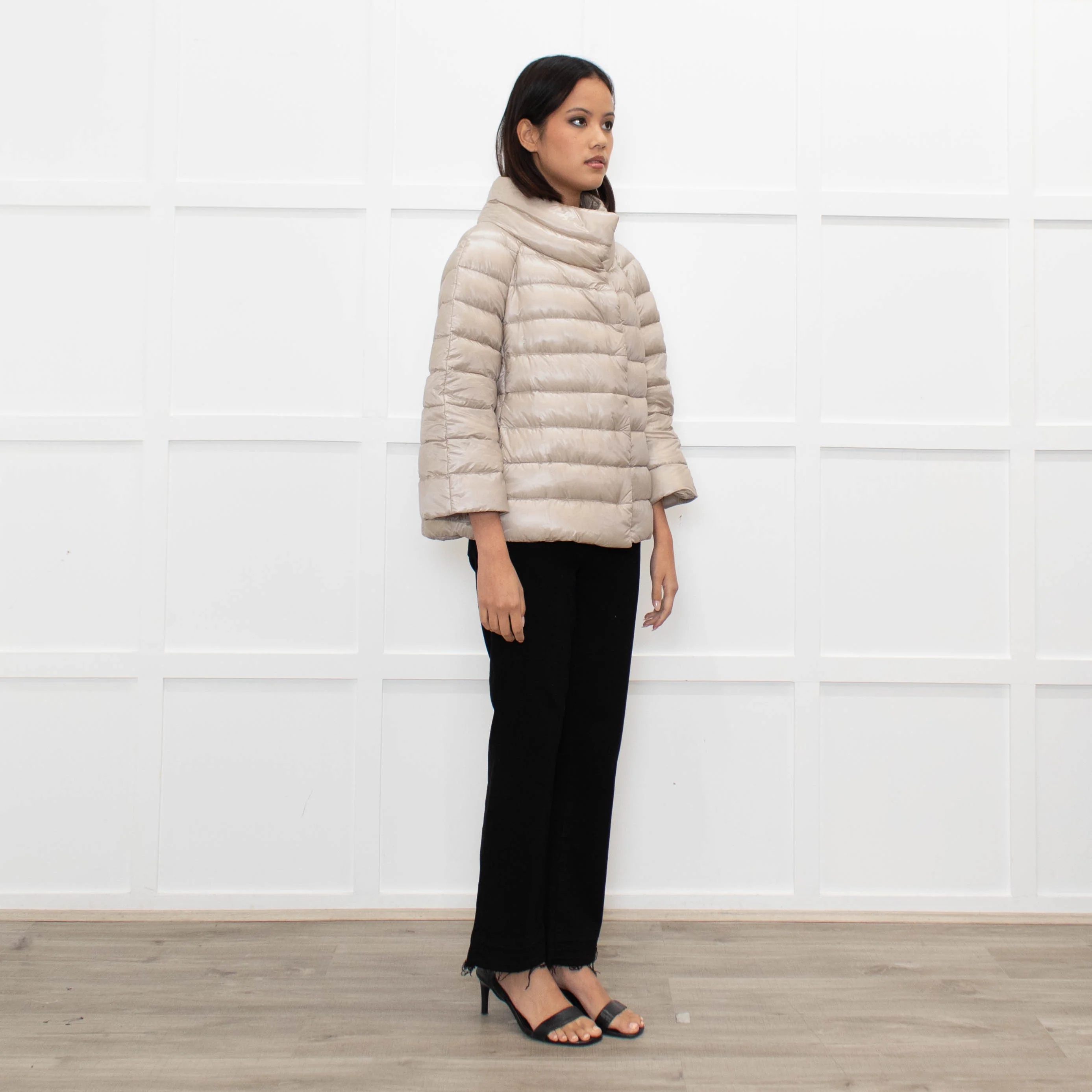 Herno Light Beige Puffer Jacket - Image 3