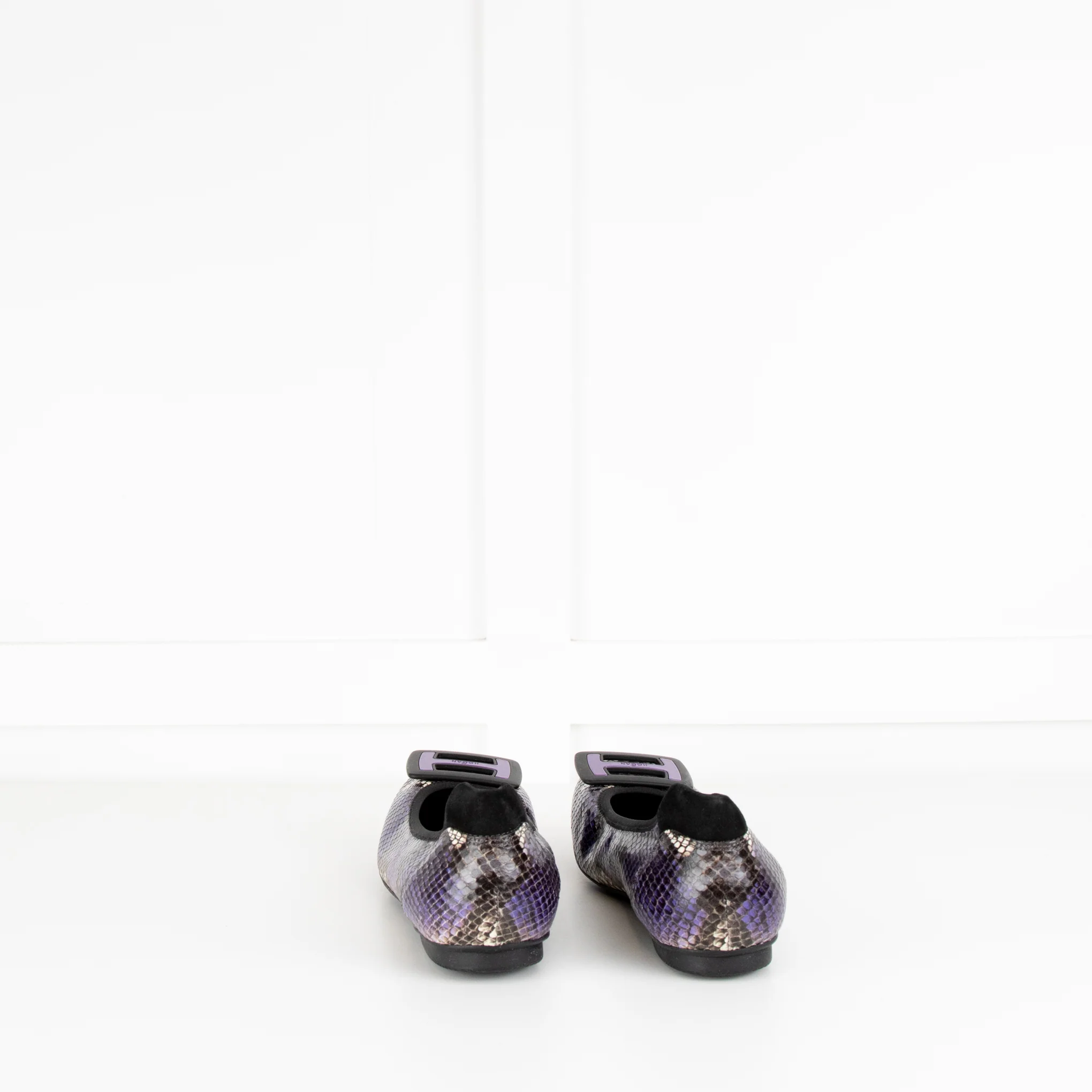 Hogan Purple Snake Embossed H Pumps - Image 3