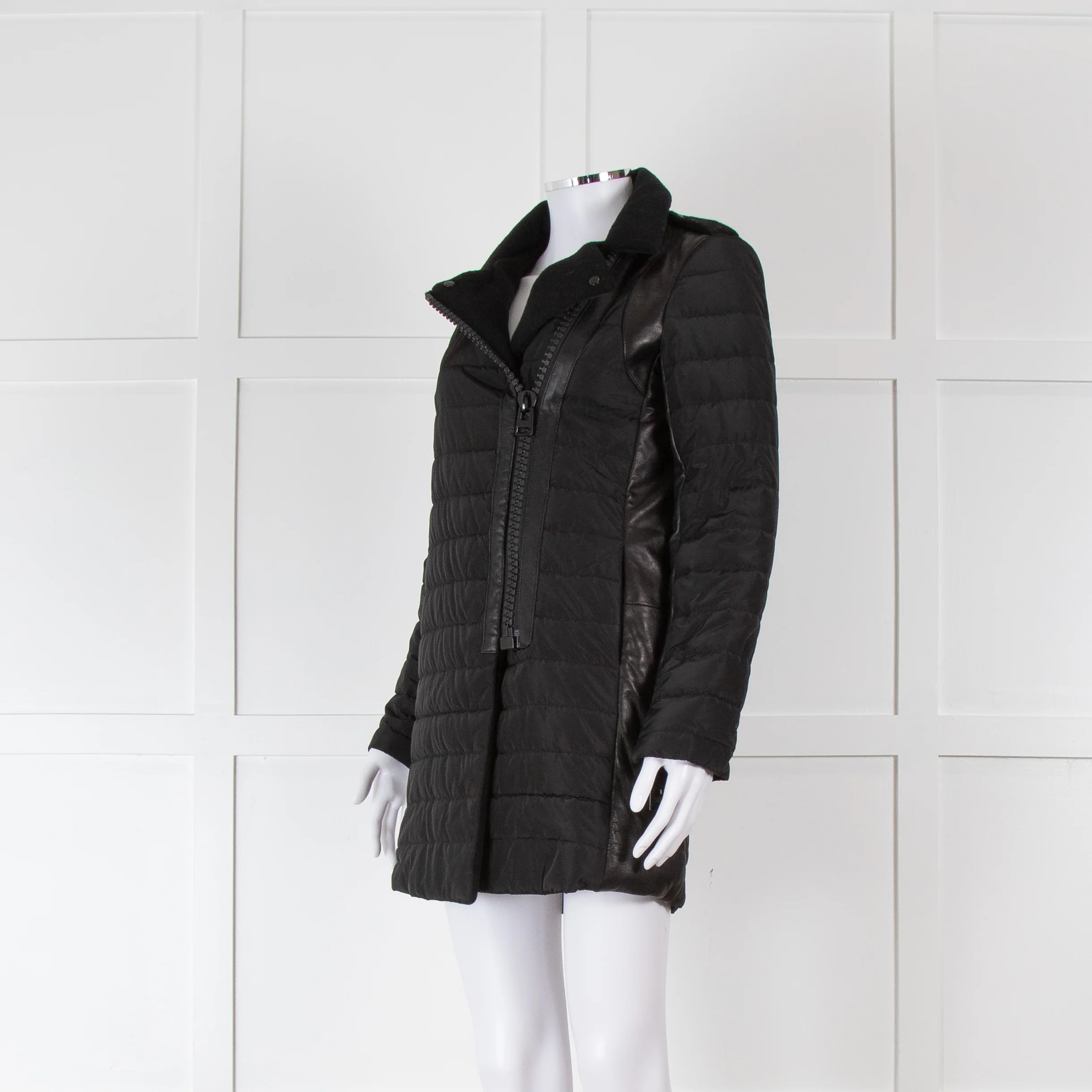 Hotel Particulier Black Quilted Coat With Leather Side Panels - Image 8