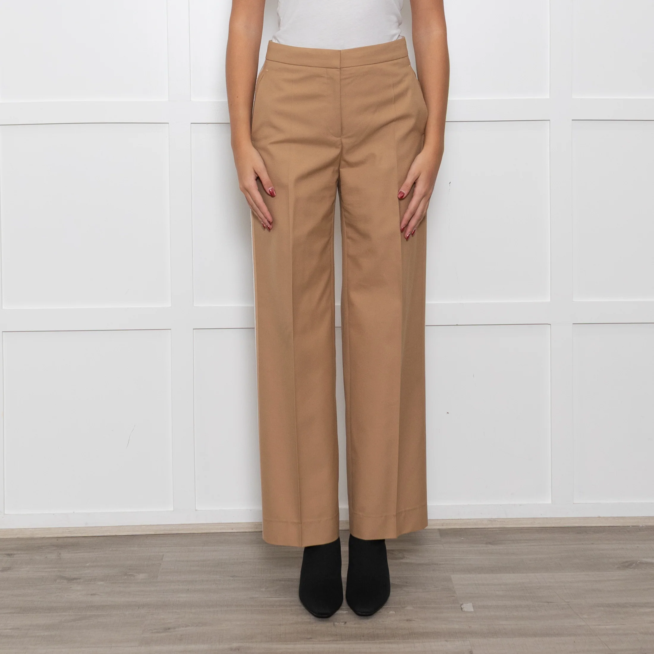 Hugo Boss Beige White Black Stripes Wide Leg Trousers - Image 2