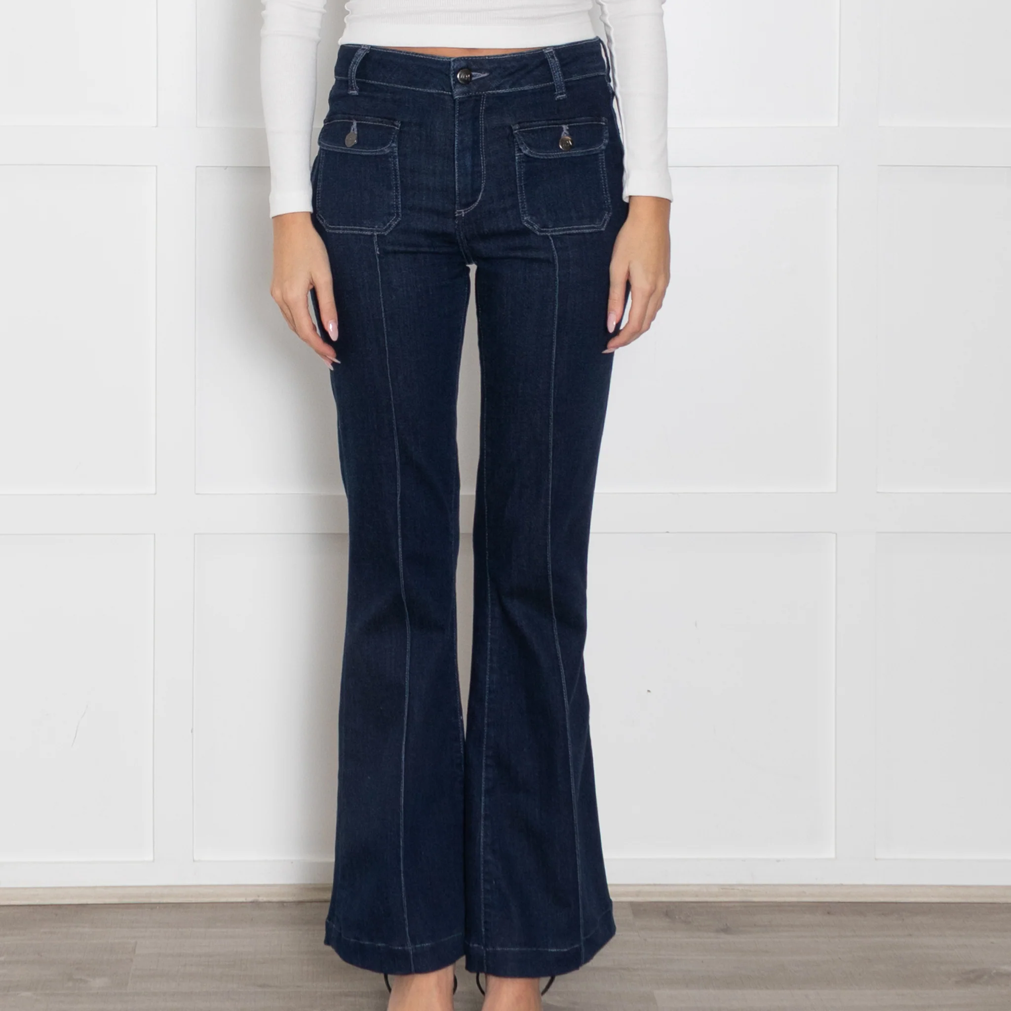 Donna Ida Blue Denim Front Stitching Flared Jeans - Image 2