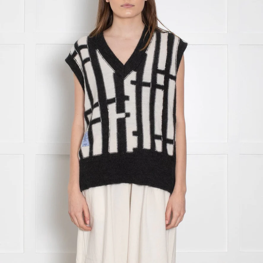 Indust by MCQ Grey and White Knit Vest - Image 2