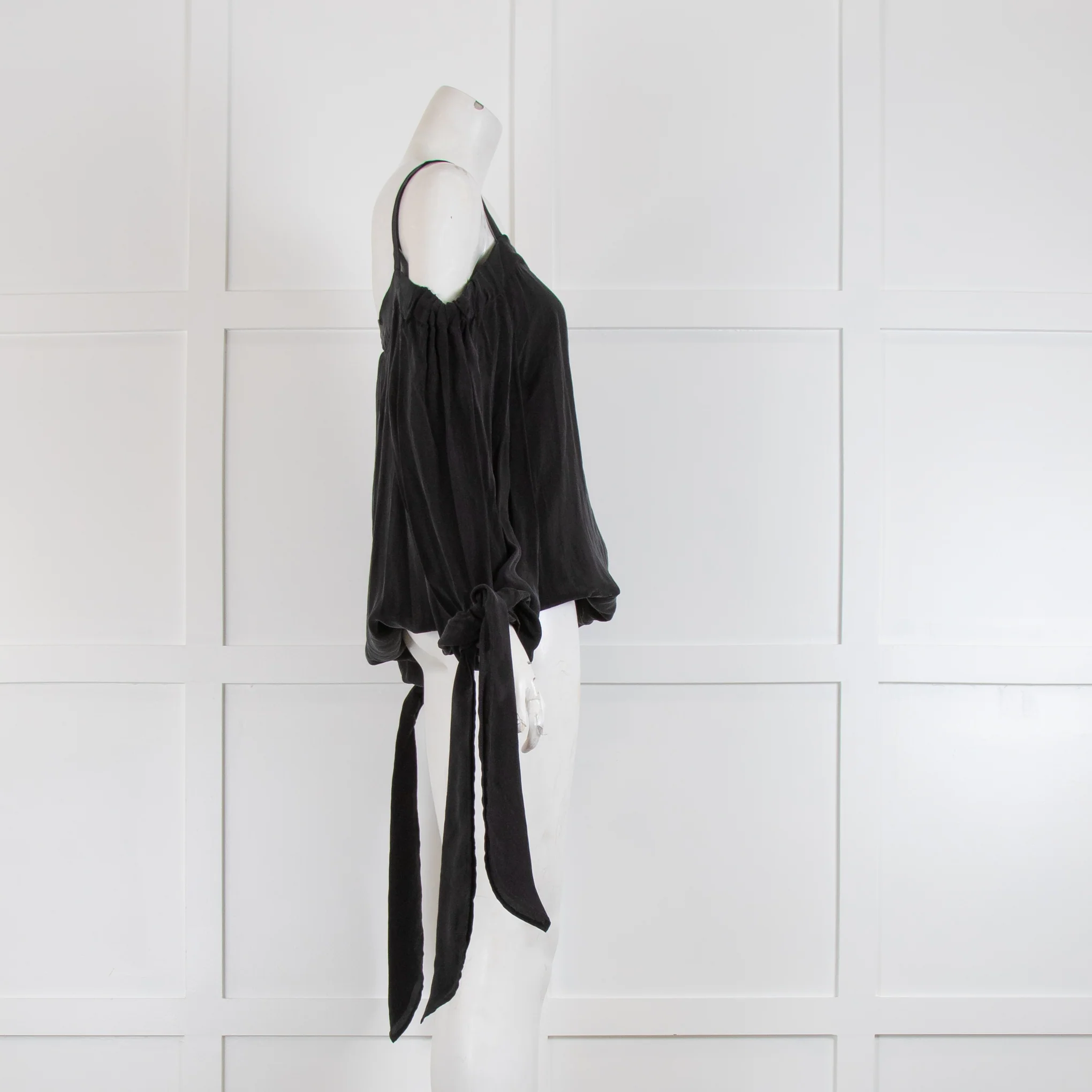 Iris & Ink Black Off Shoulder Top with Elasticated Hem - Image 2