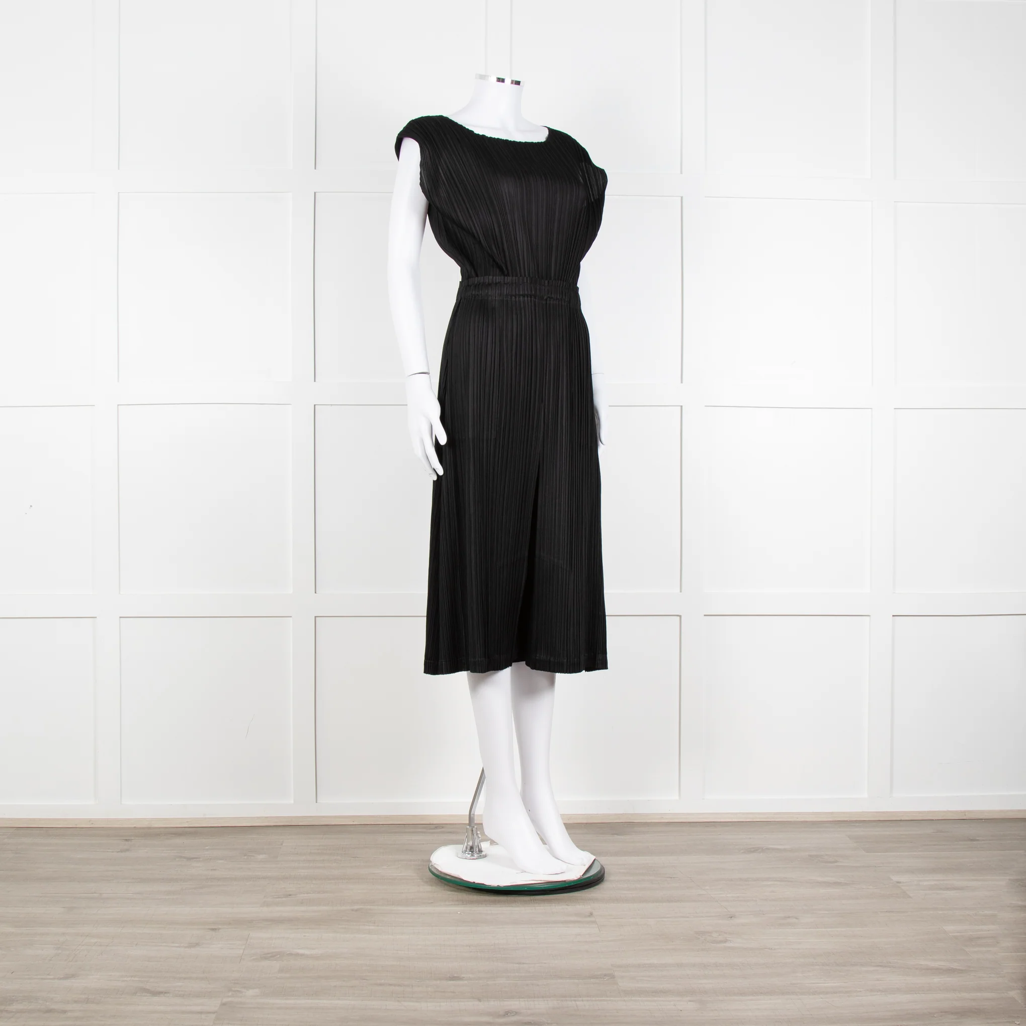 Issey Miyake Pleats Please Black Micro Pleat Jumpsuit - Image 8