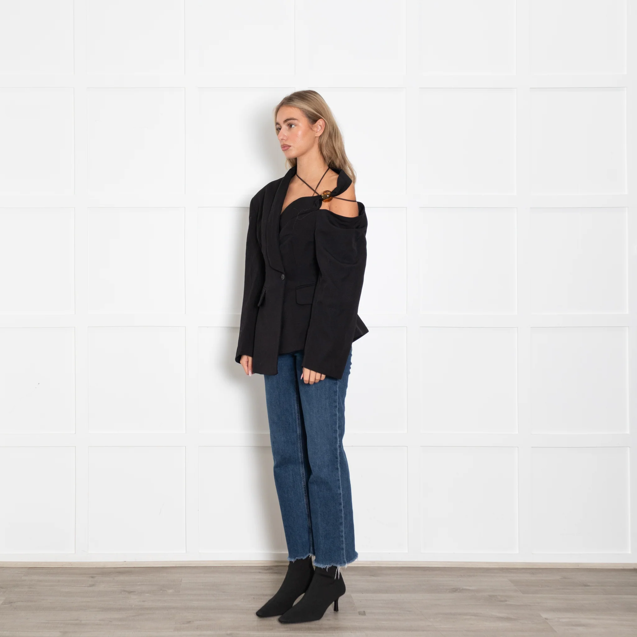 Jacquemus Black One Shoulder Baska Jacket - Image 3