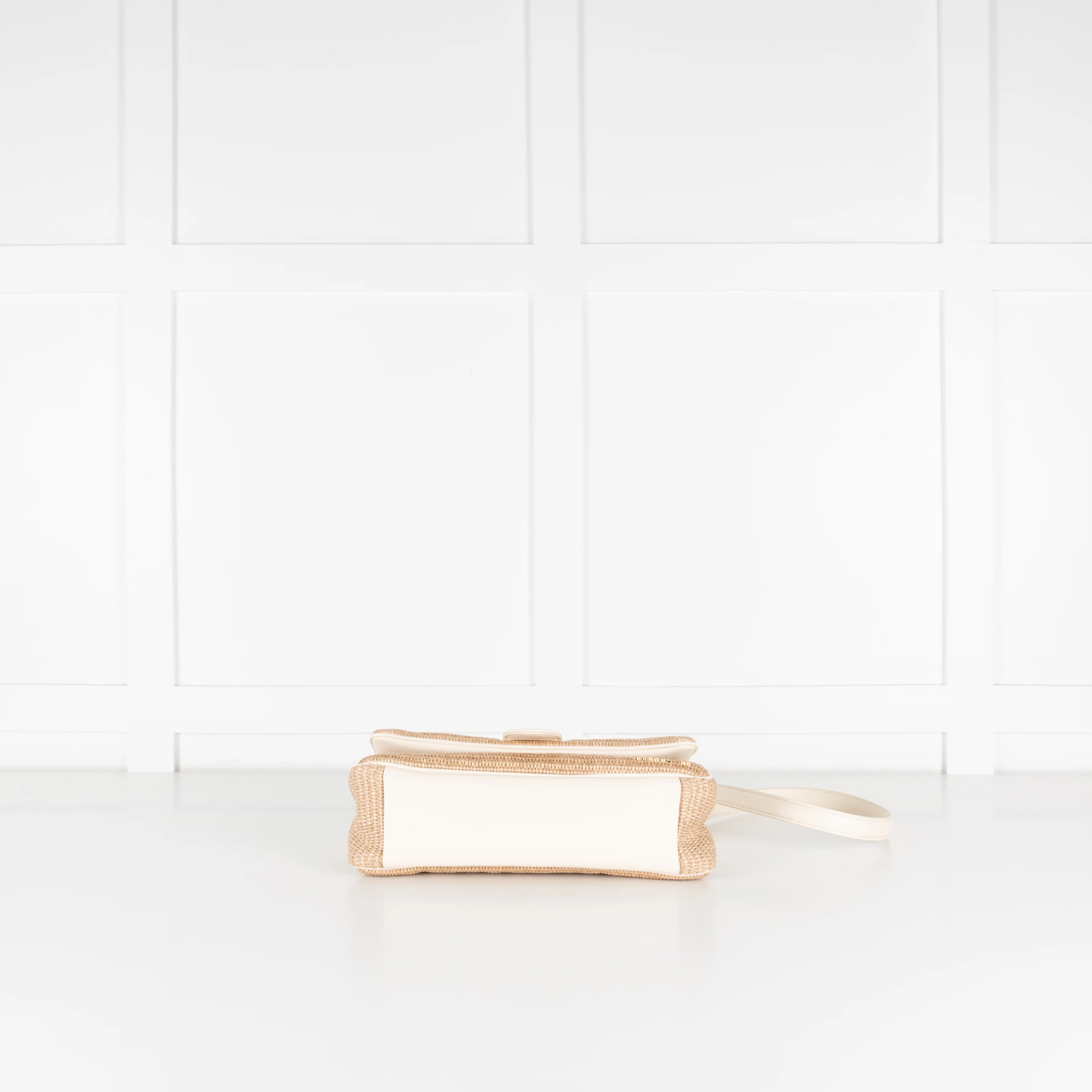 Jacquemus Le Bambimou Woven Raffia Shoulder Bag With White Leather Piping - Image 10