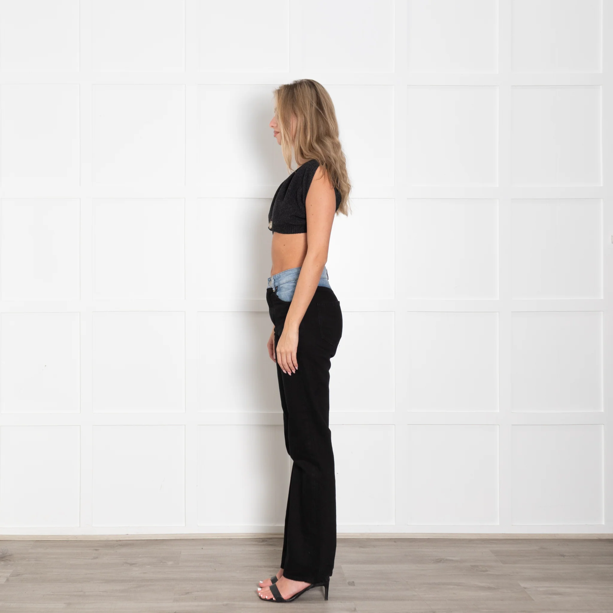 Jacquemus Navy Knitted Shrug - Image 4