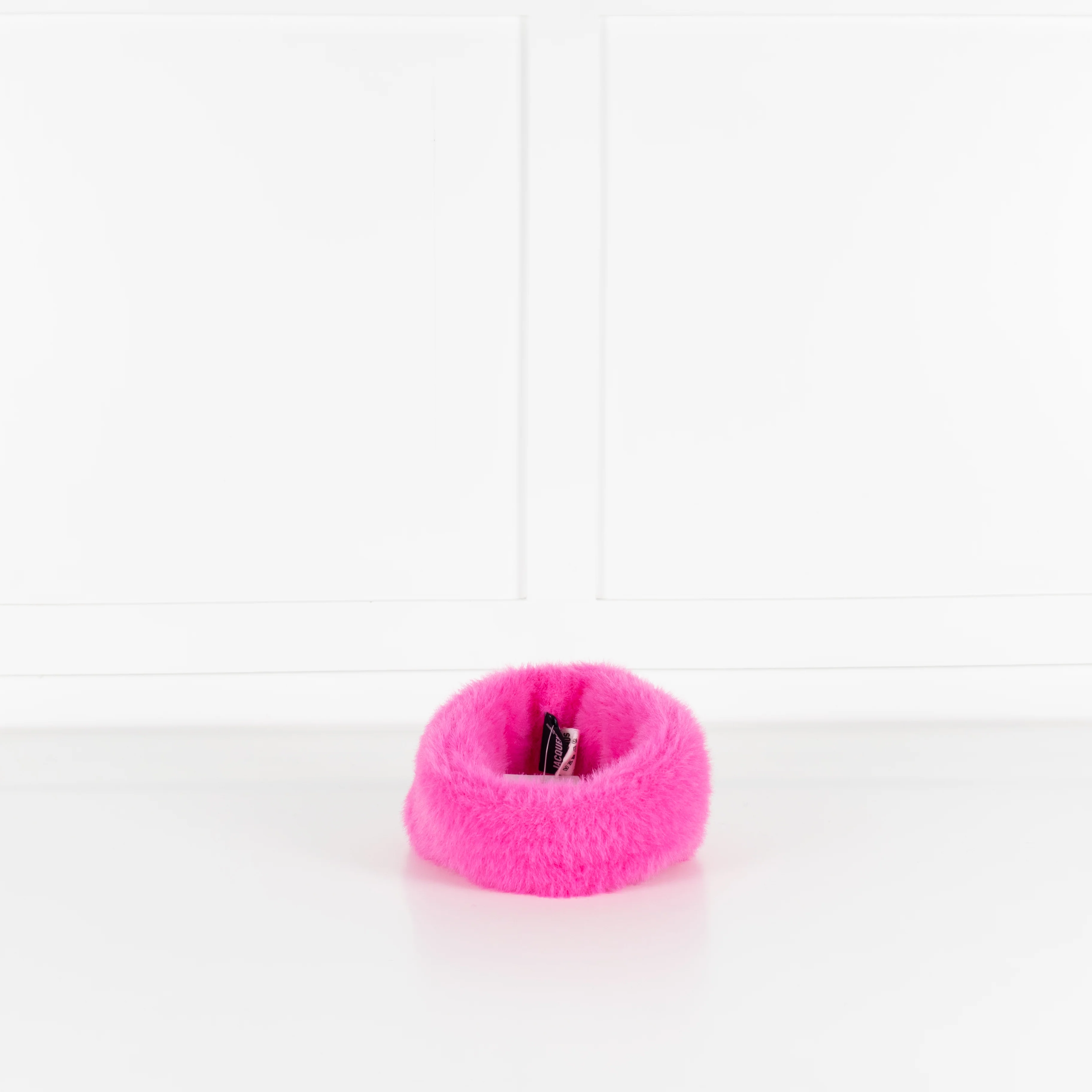 Jacquemus Pink Le Bandeau Faux Fur Headband - Image 3