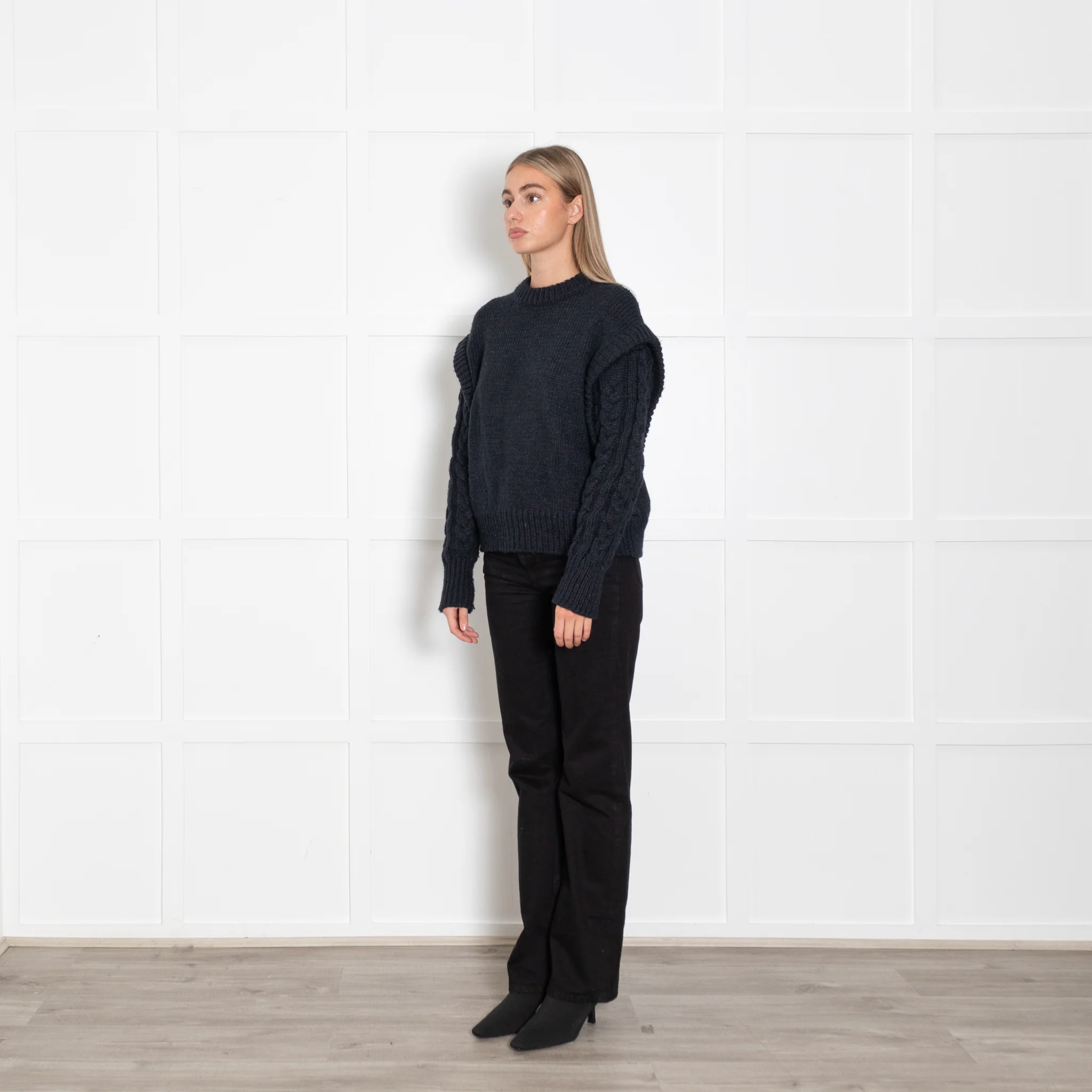 Jakke Navy Blue Cable Jumper - Image 3