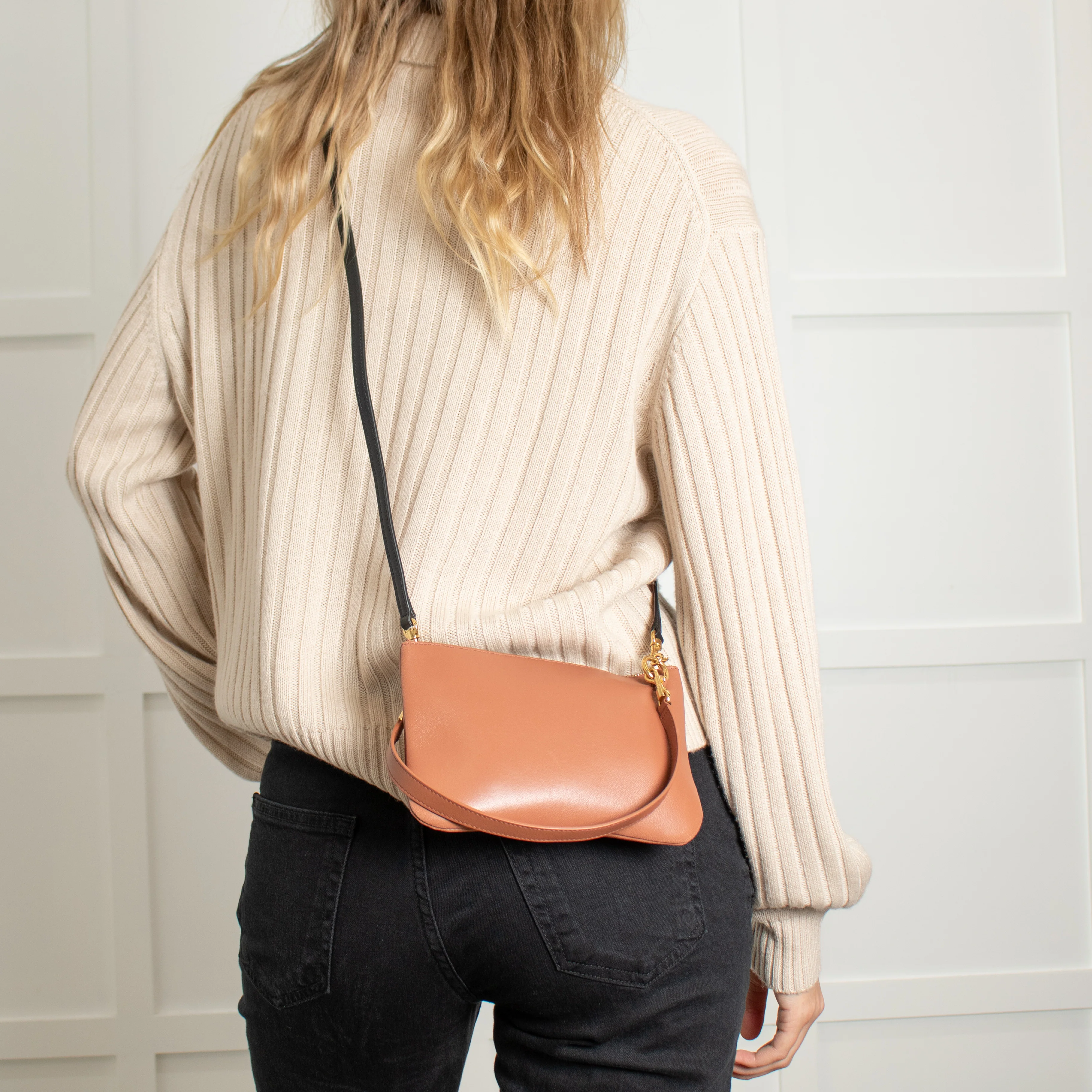 Jill Sander Tan Leather Small Pochette - Image 4