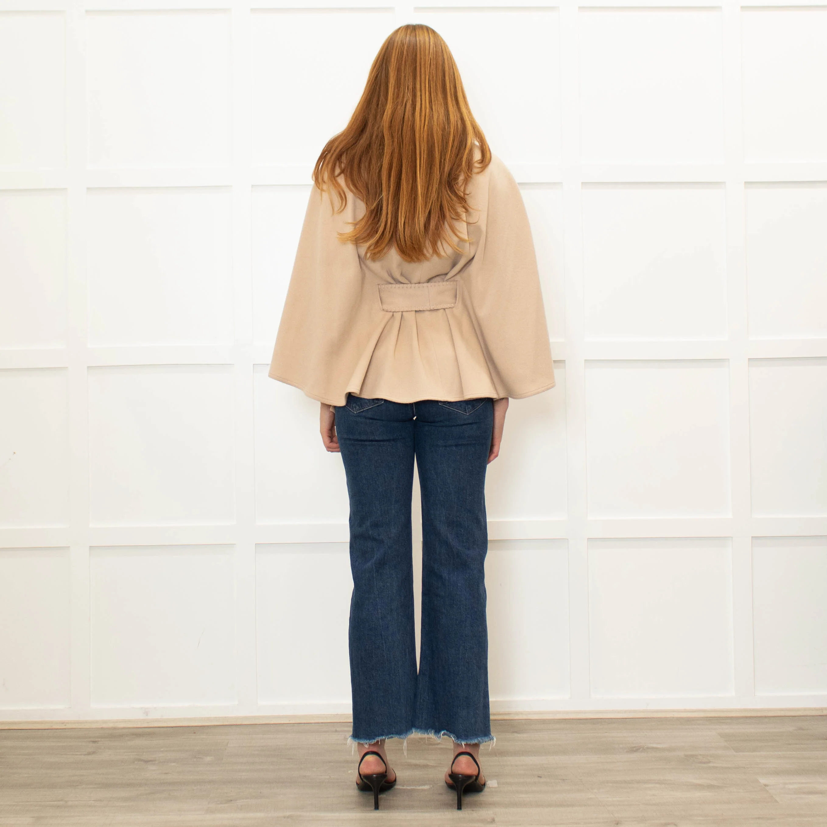 Jimmi Hourihan Beige Wool & Cashmere Mix Cape - Image 5