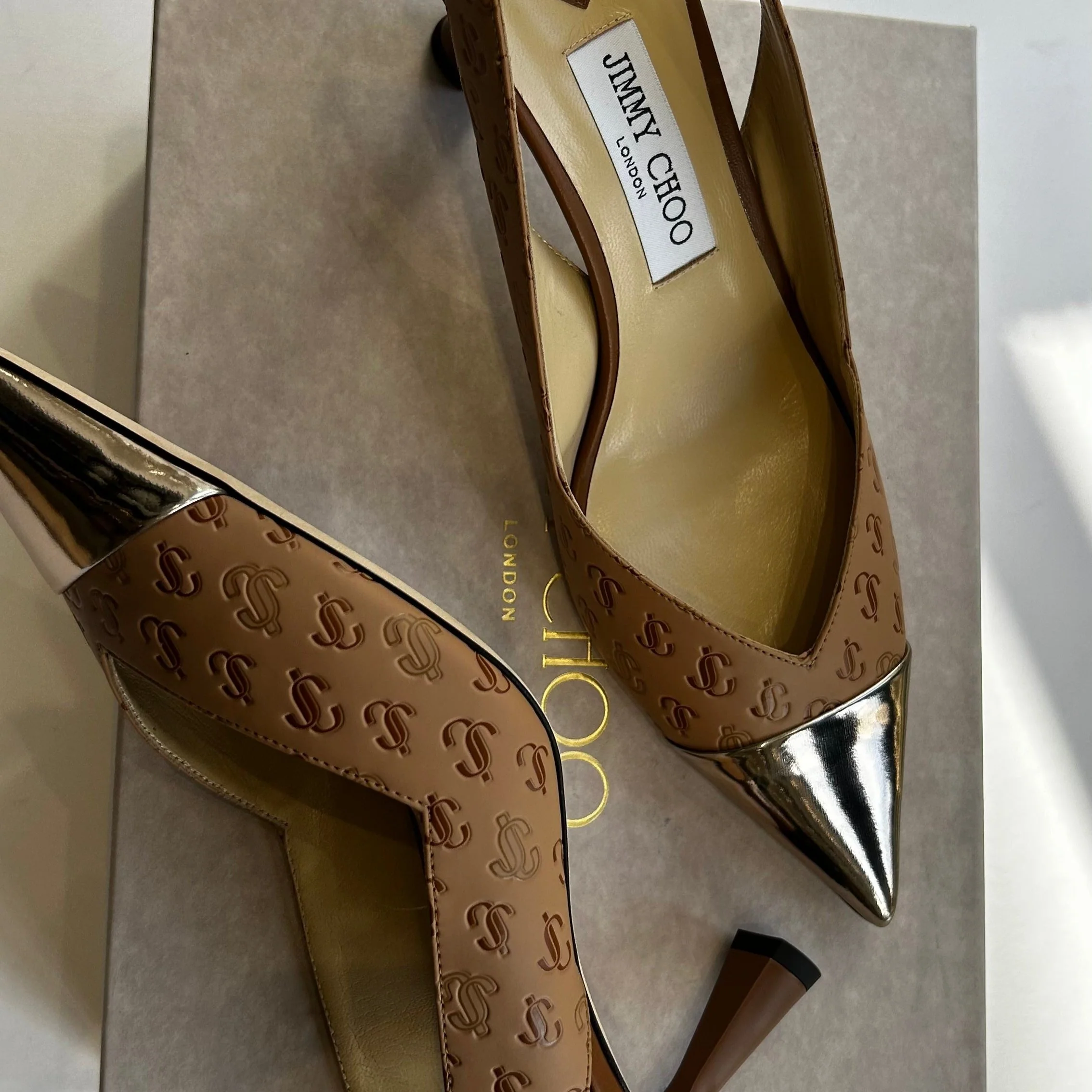 Jimmy Choo Beige Sunkissed Caramel Liya Pointed Slingback with Embossed Logo - Image 7