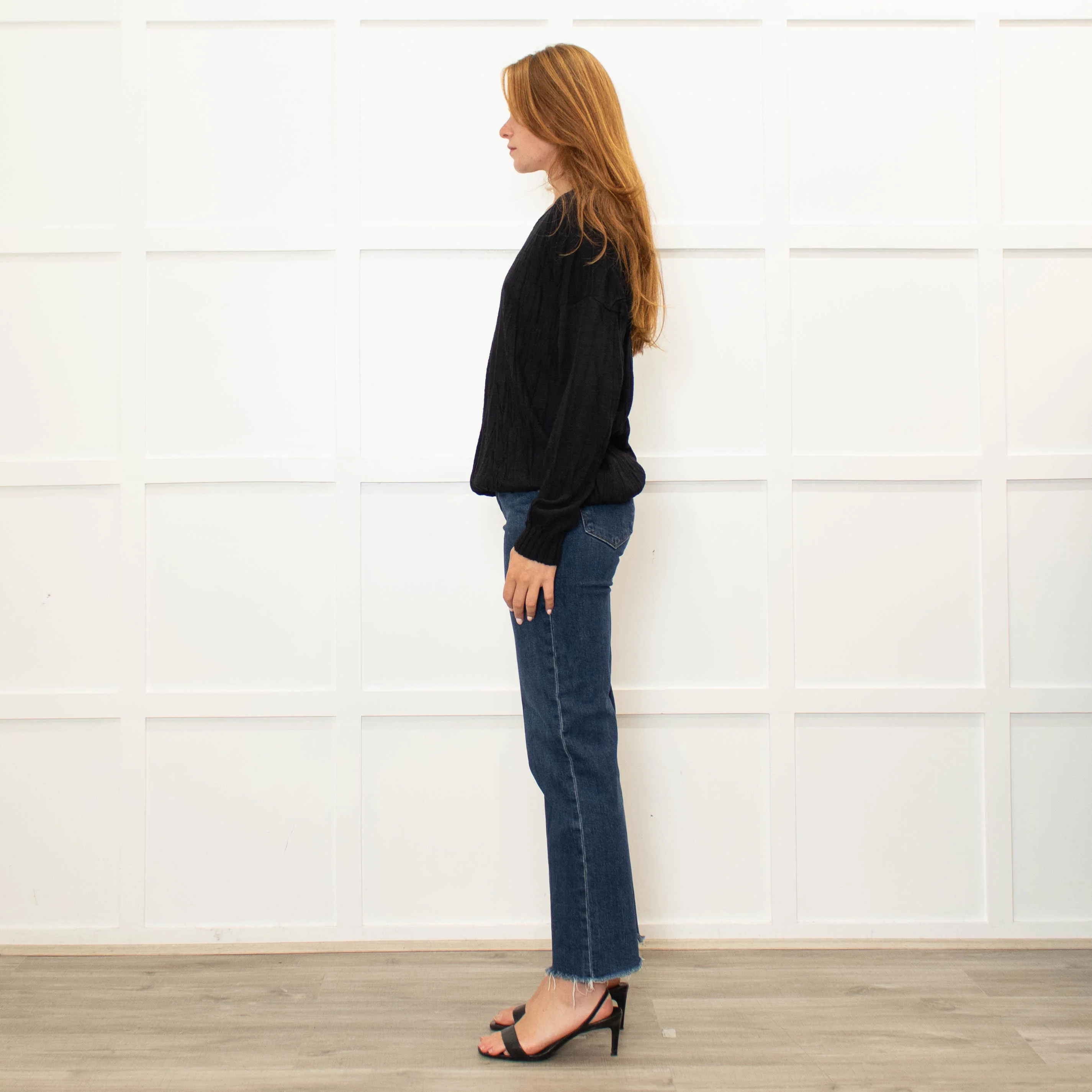 J'M Design Navy Fine Wool Blend Crinkled Sweater - Image 4