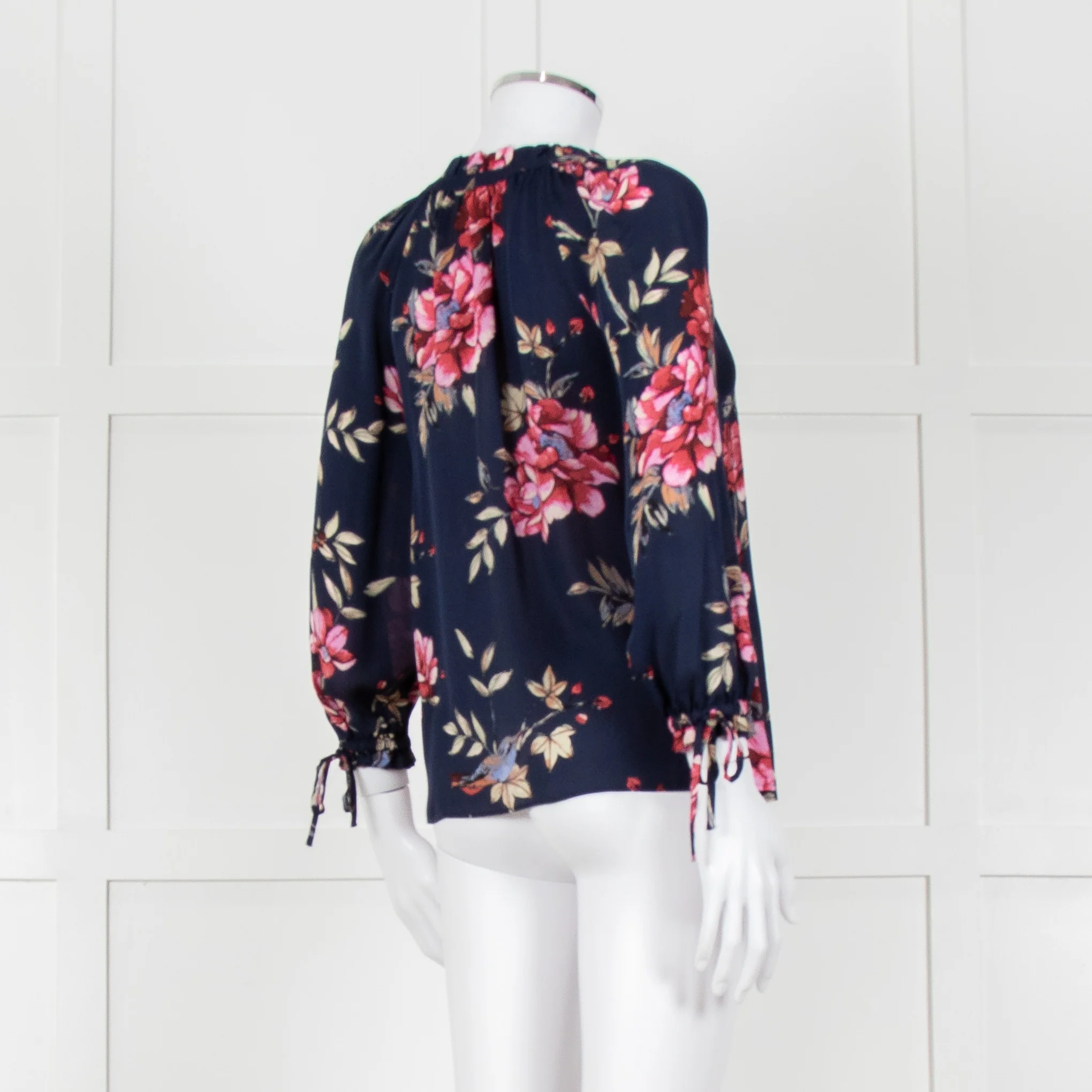 Joie Navy V Neck Pink Floral Print Blouse With Pleated Collar And Sleeves - Image 4