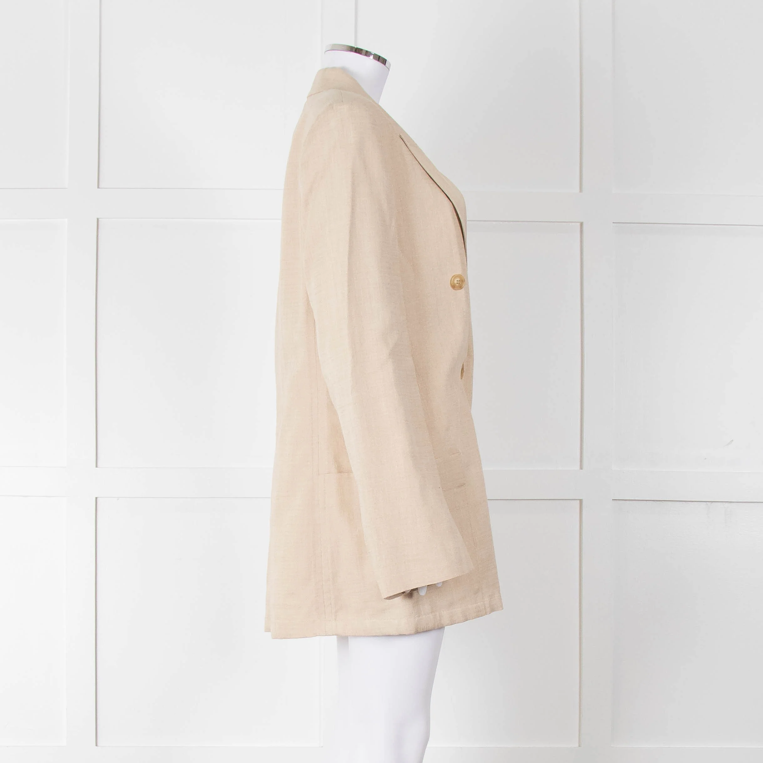 Joseph Beige Long Line Linen Blazer with Split Cuffs - Image 3
