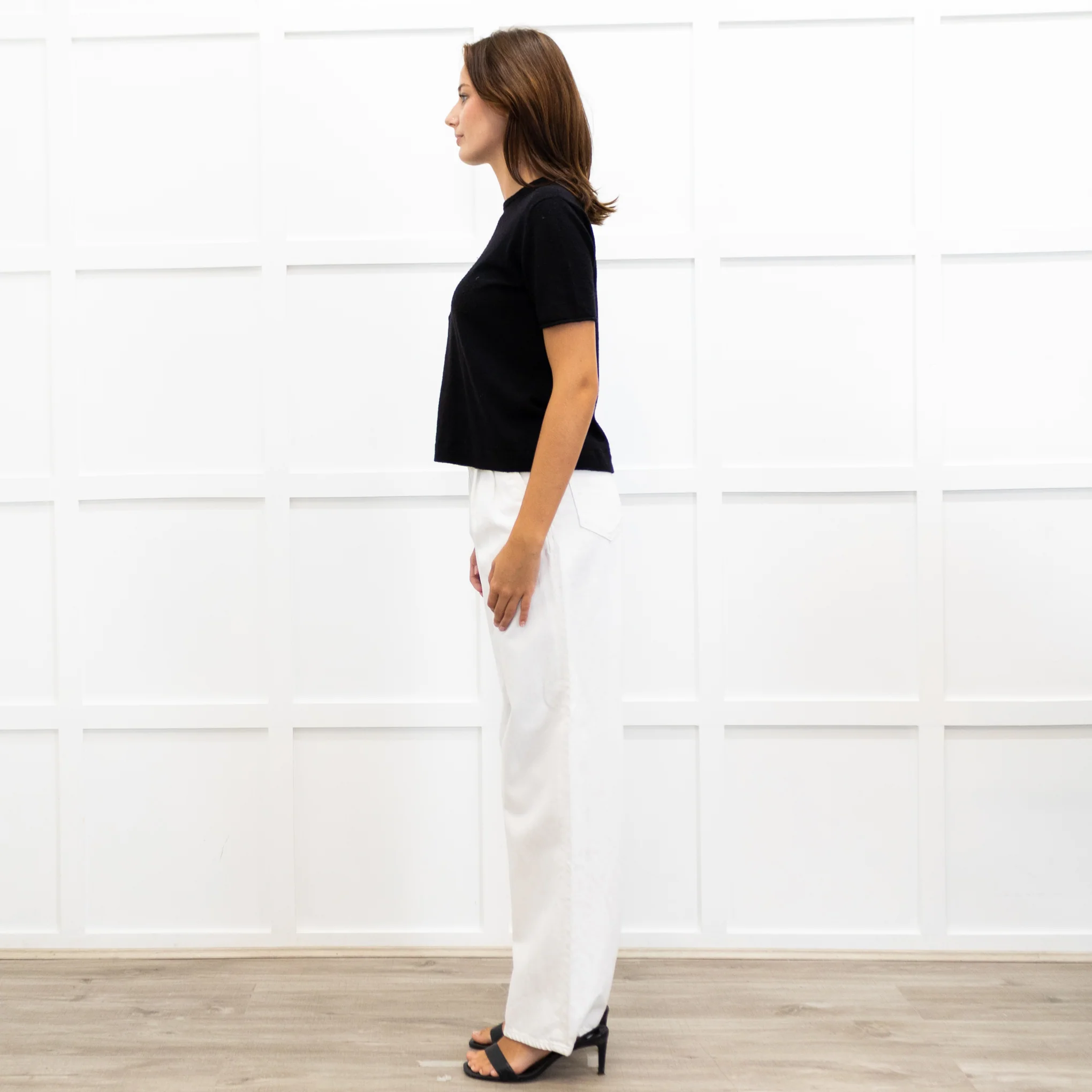 Joseph Black Fine Knit Short Sleeve Cashmere Sweater - Image 4