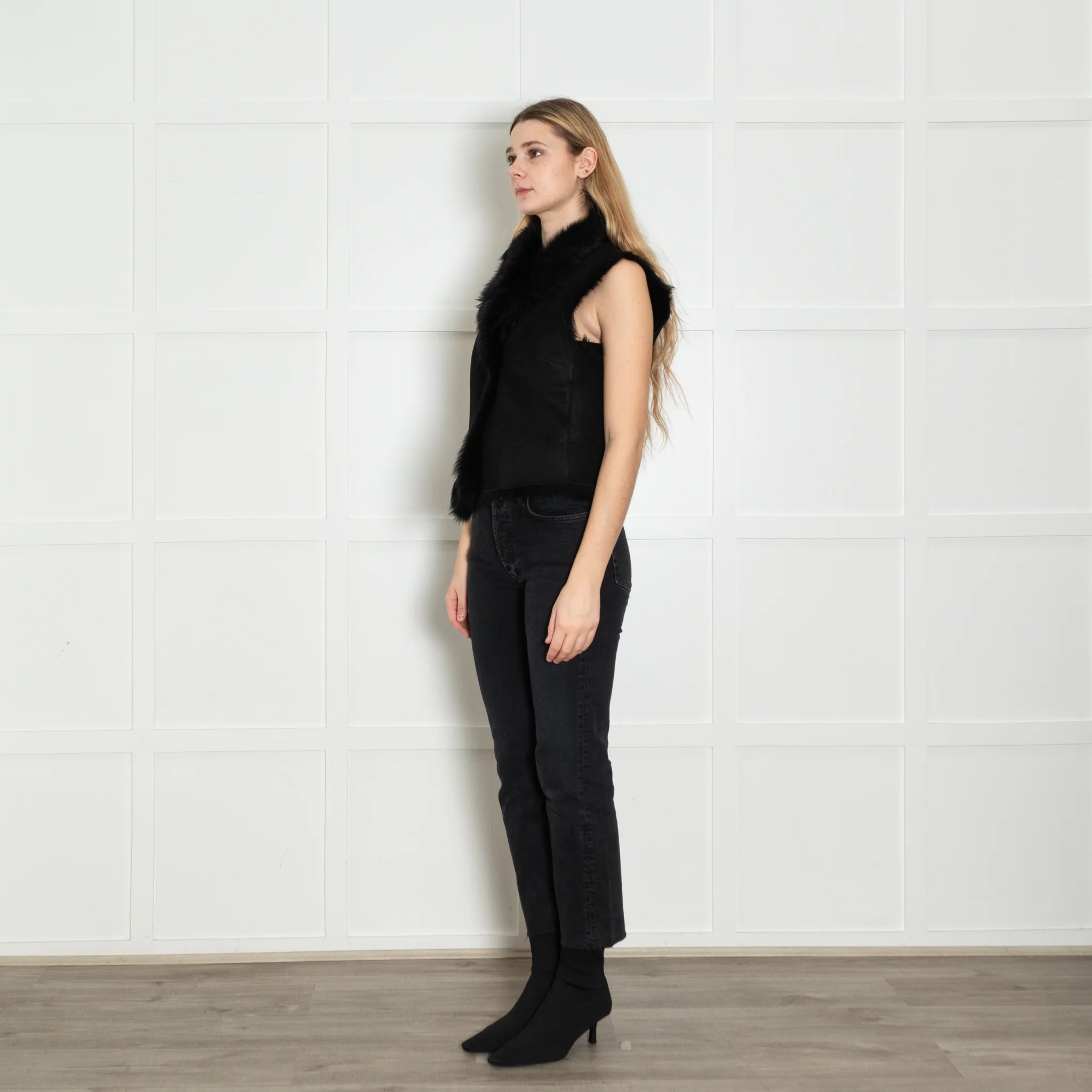 Joseph Black Fur Lining Lambskin Leather Gilet - Image 3