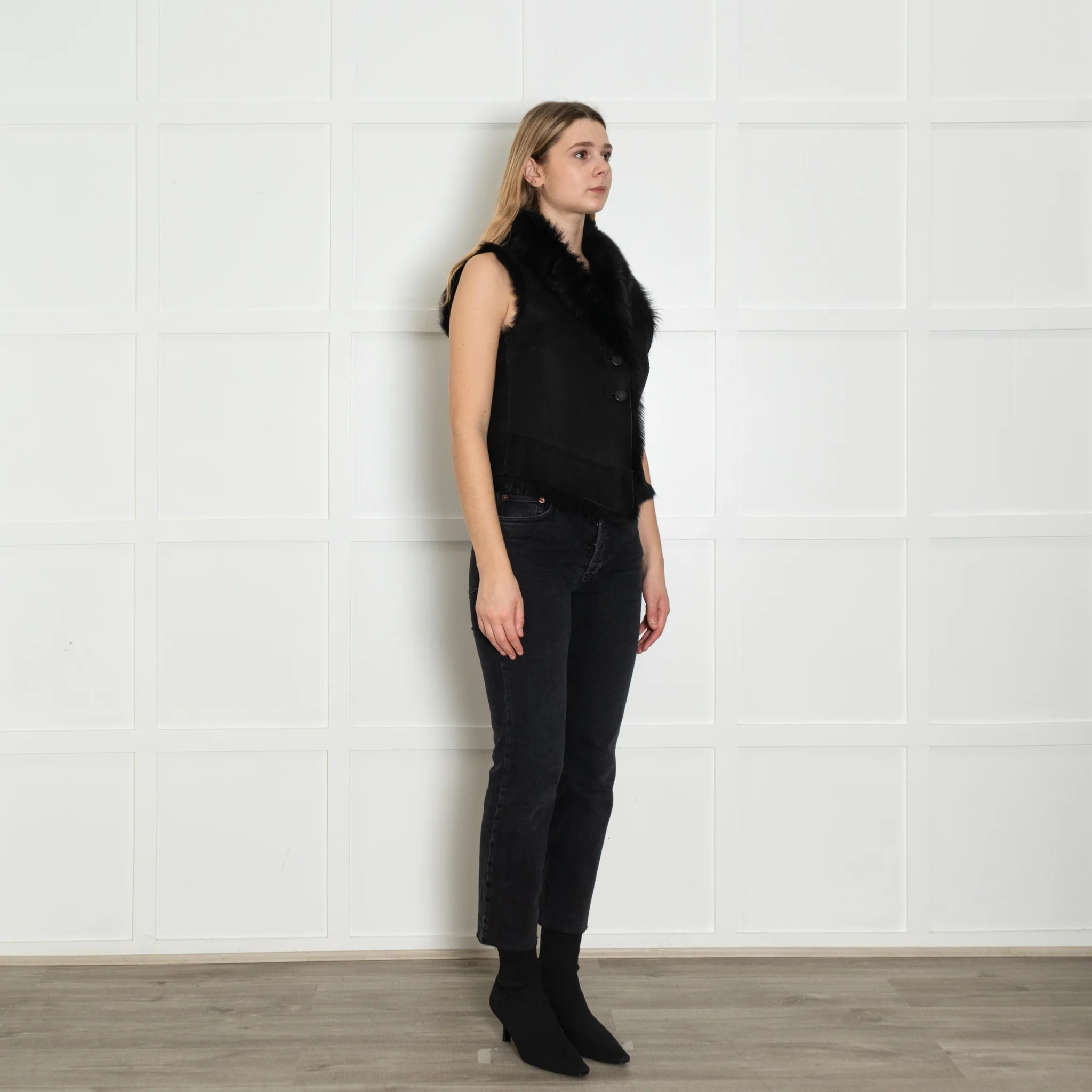 Joseph Black Fur Lining Lambskin Leather Gilet - Image 7