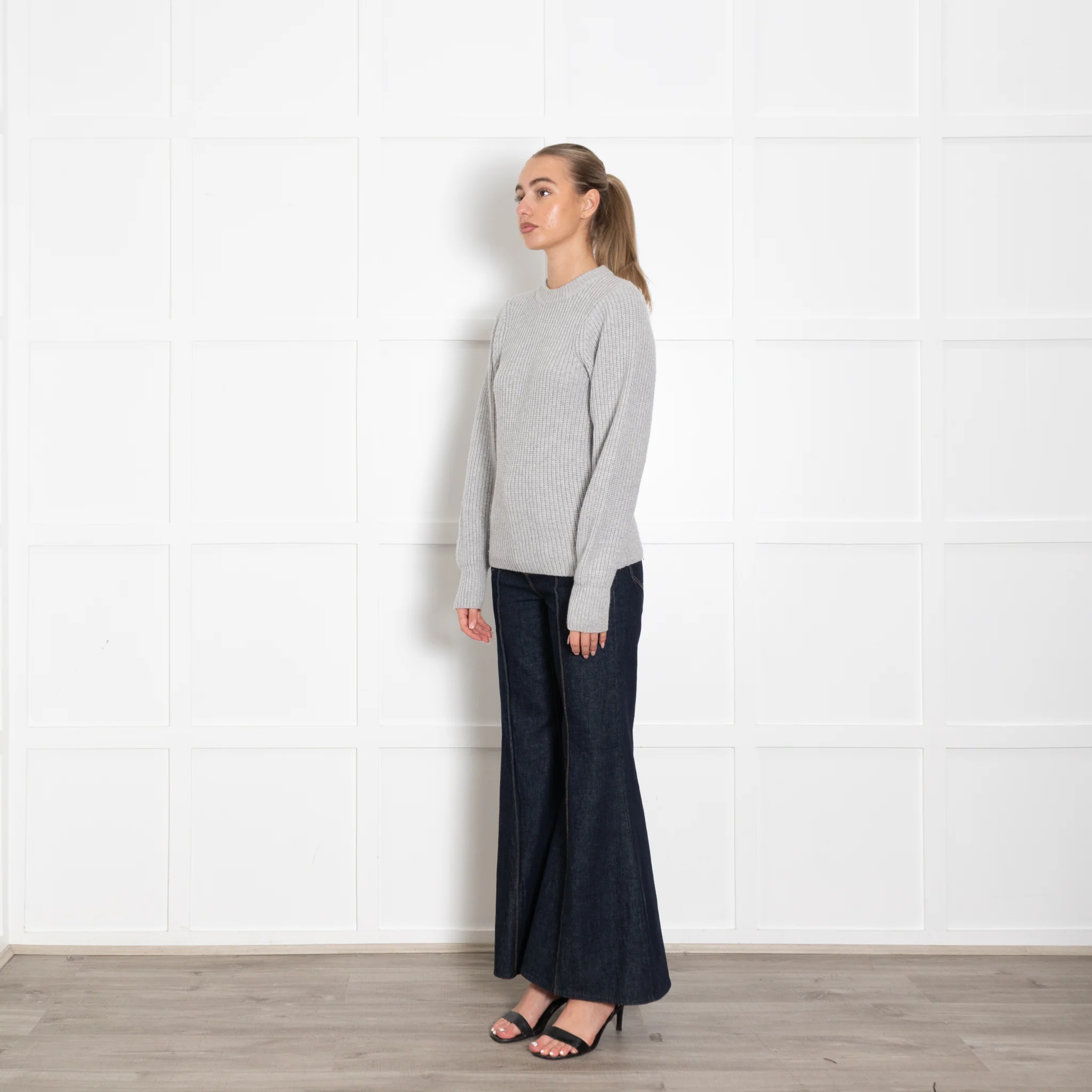 Joseph Grey Ribbed Round Neck Cashmere Wool Mix Jumper - Image 3