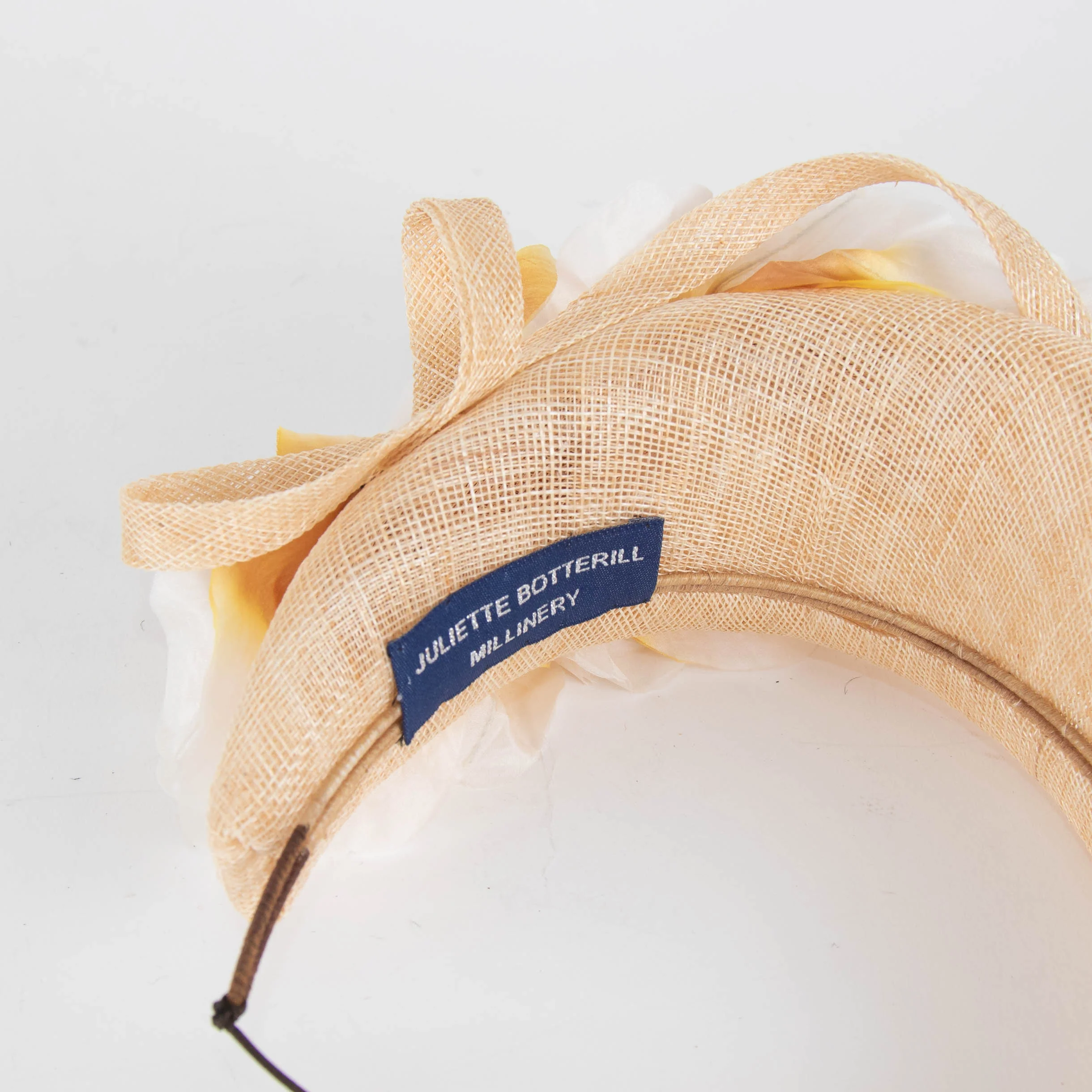 Juliette Boterill Beige Woven Straw Flower Embellished Headband - Image 5
