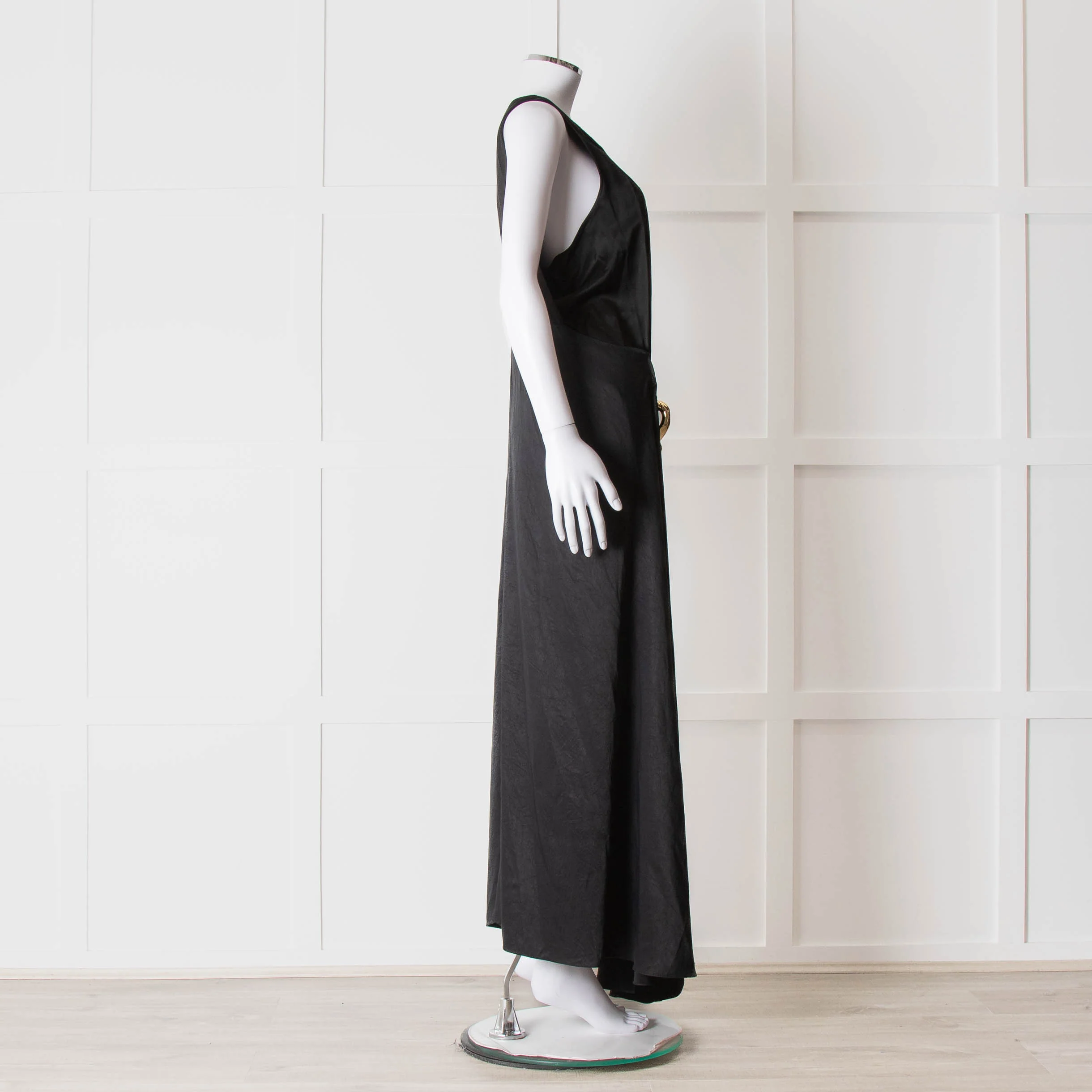 JW Anderson Black Sleeveless Midi Dress with Chunky Chain Waist - Image 3