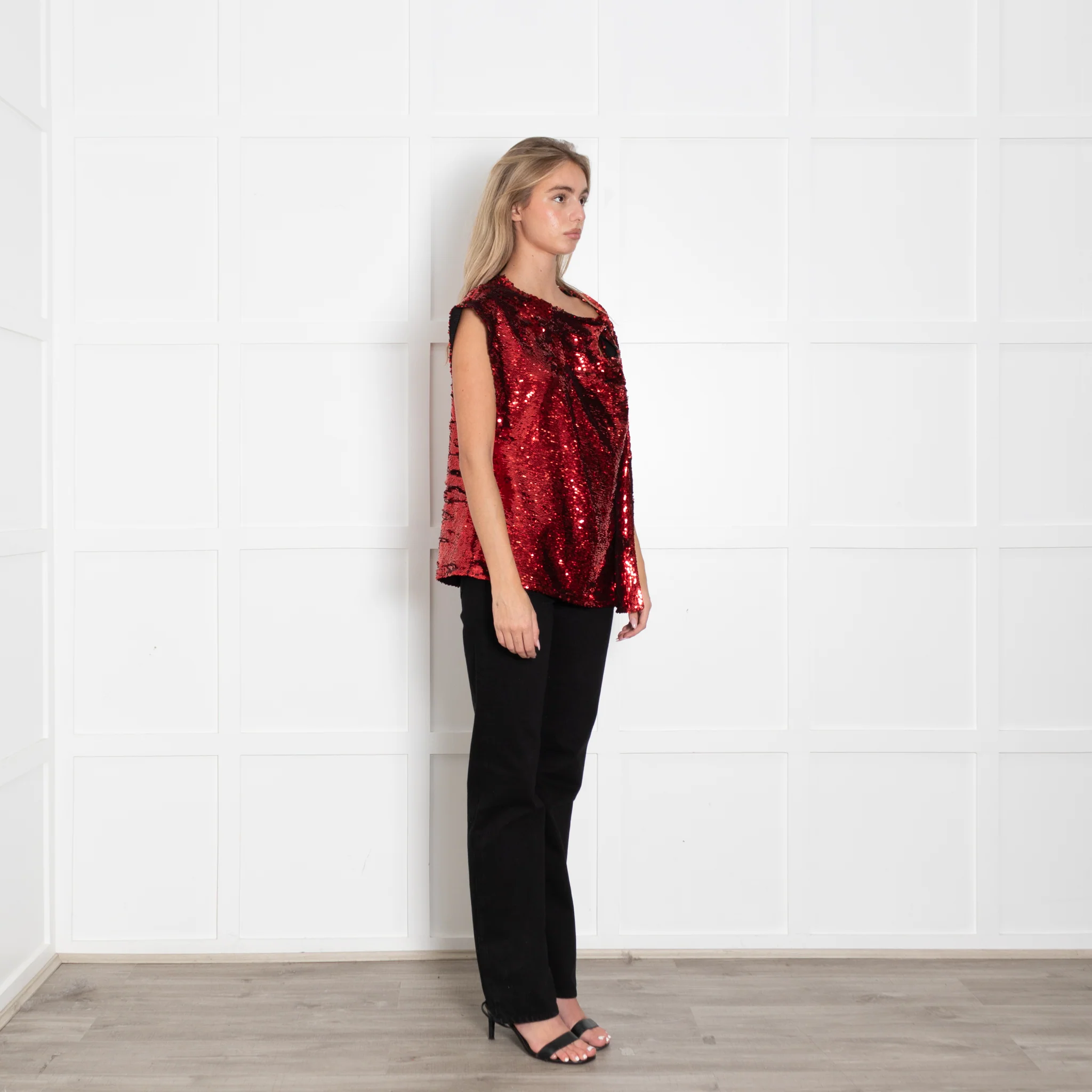 JW Anderson Red Tie Shoulder Sequin Top - Image 7