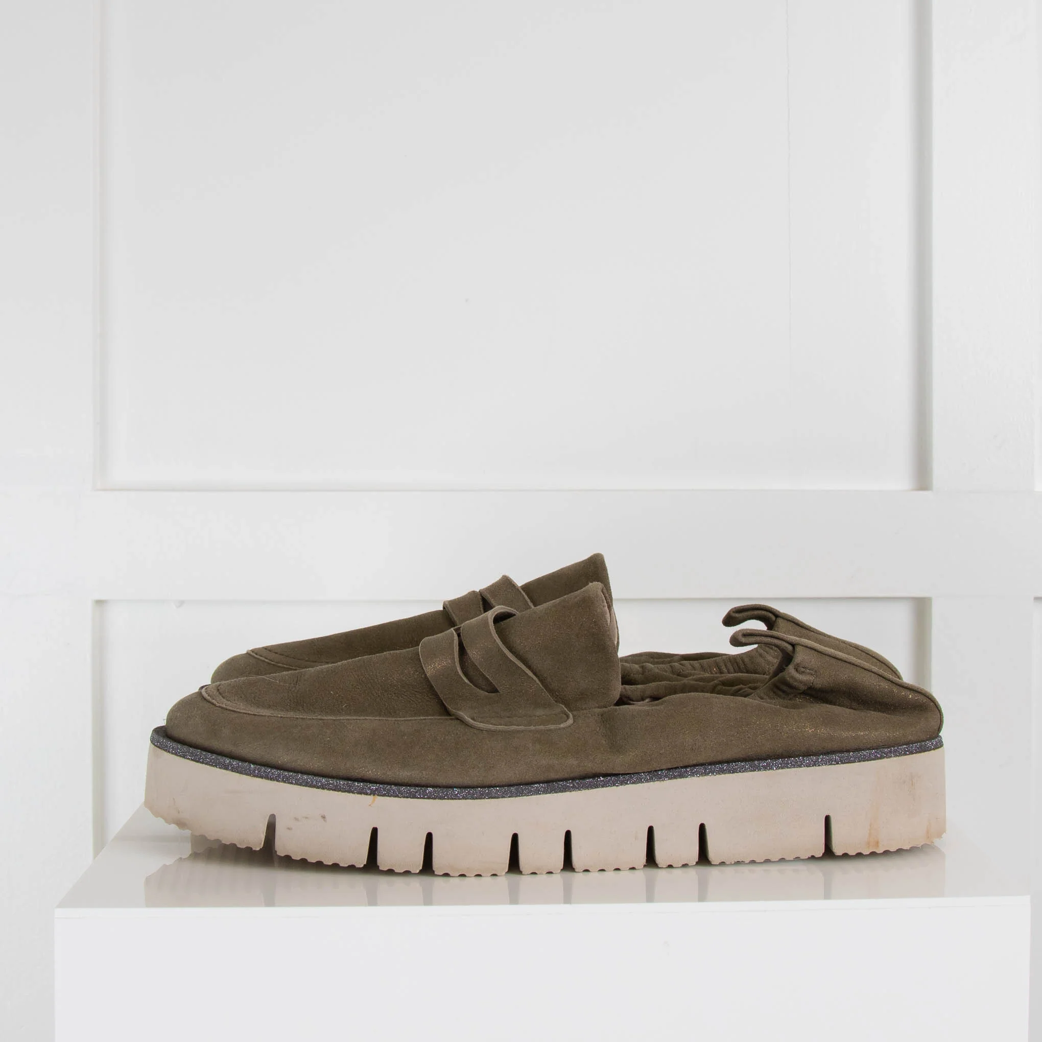 Kennel & Schmenger Khaki Suede Loafers - Image 3