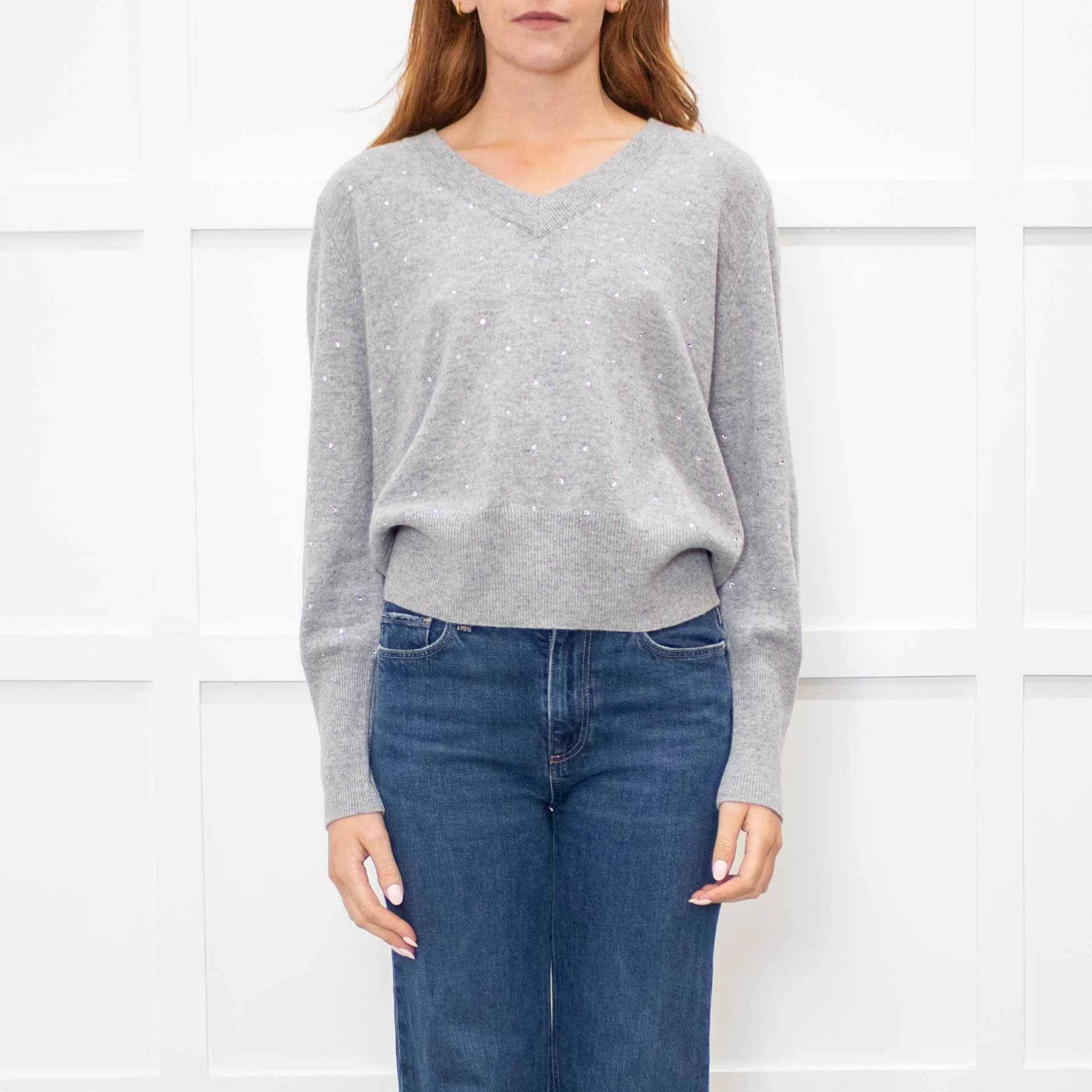 Kinross Cashmere Grey V Neck Sweater With Diamante - Image 2