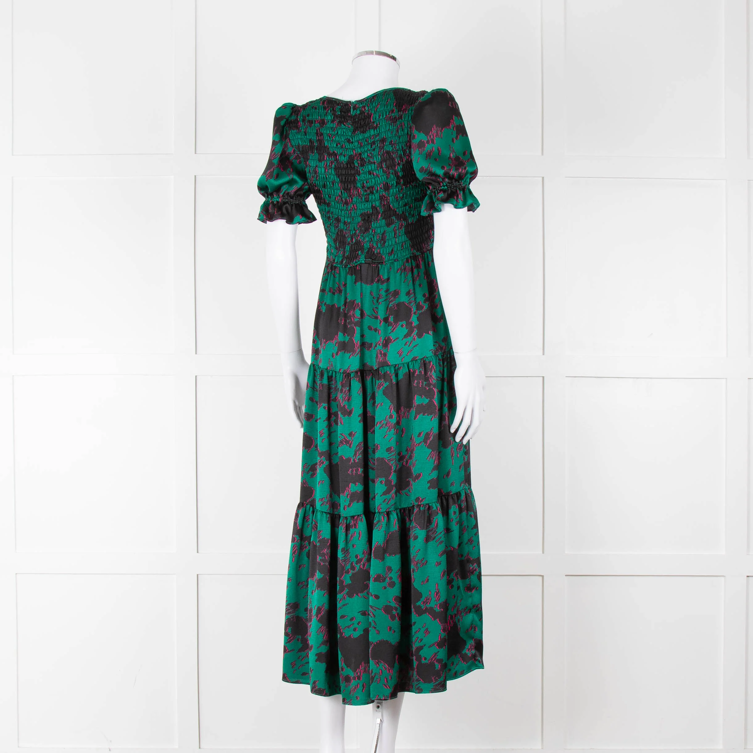 Kitri Green Black Printed Shirred Bodice Maxi Dress - Image 4
