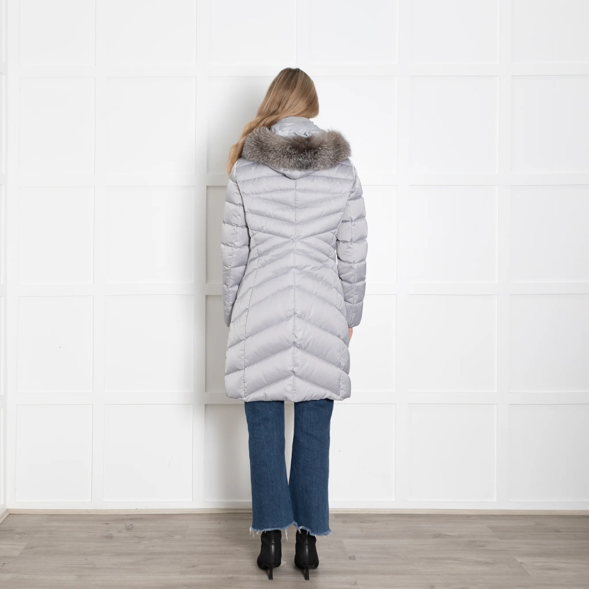 Laurel Grey Nylon Puffer Jaclkey with Fur Trim Hood - Image 5