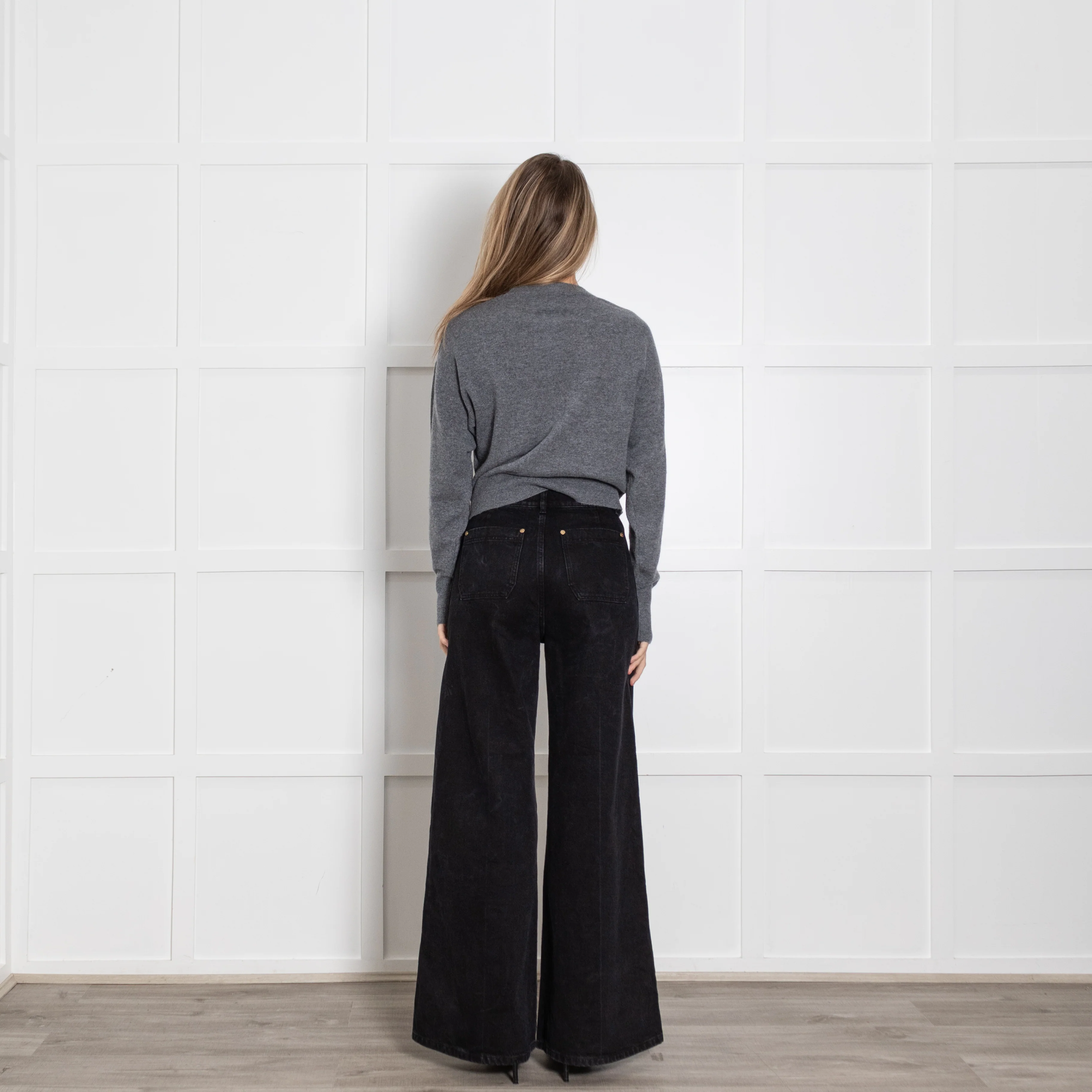 Le Kasha Short Grey Cashmere Jumper - Image 5