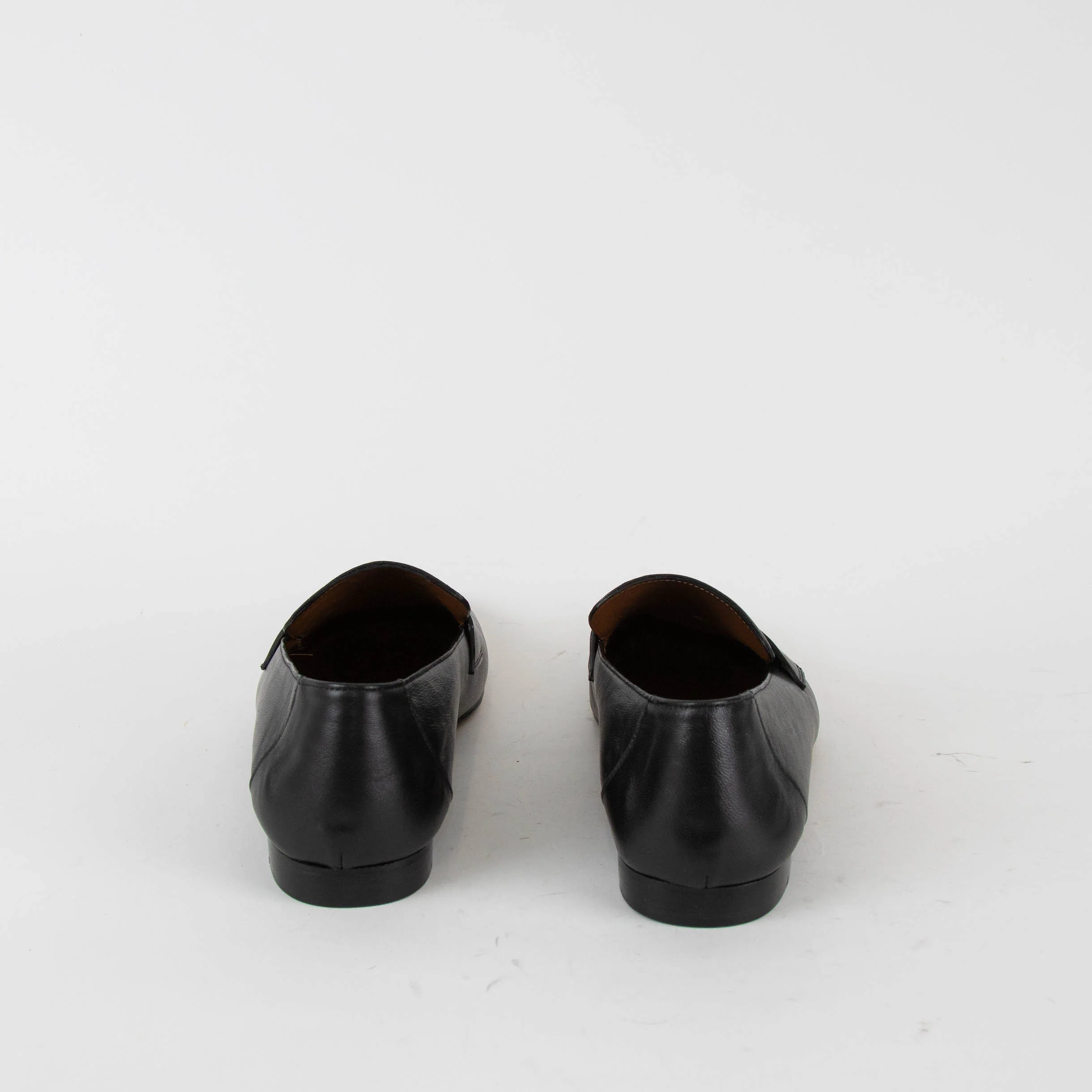 Le Monde Beryl Black Leather Soft Penny Loafer - Image 5