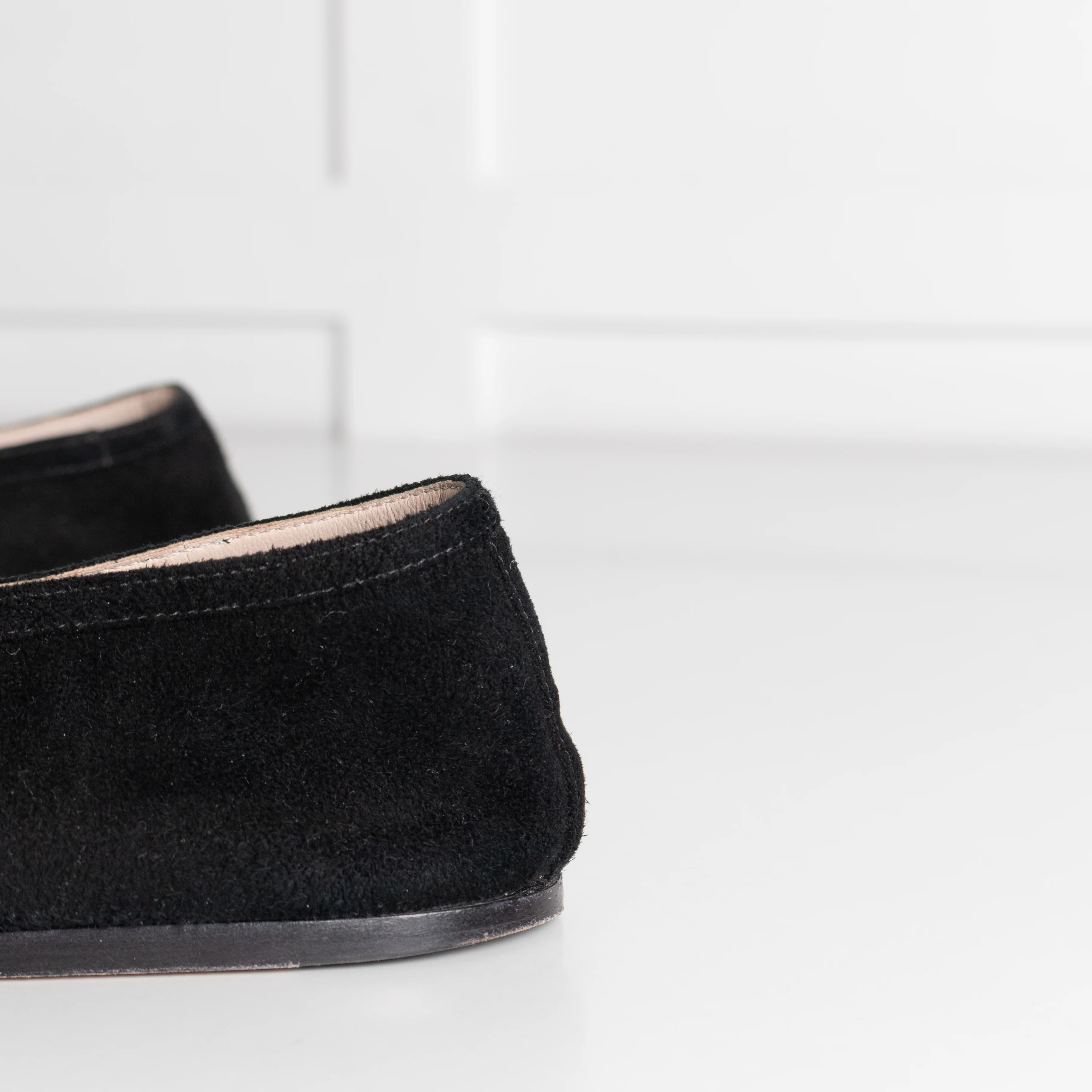 Le Monde Beryl Black Suede Luna Ballet Flats - Image 11