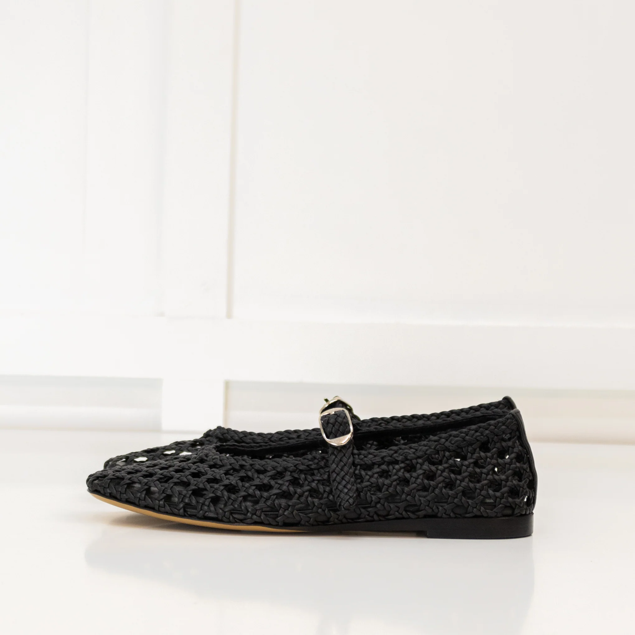 Le Monde Beryl Black Woven Mary Jane Shoes - Image 3