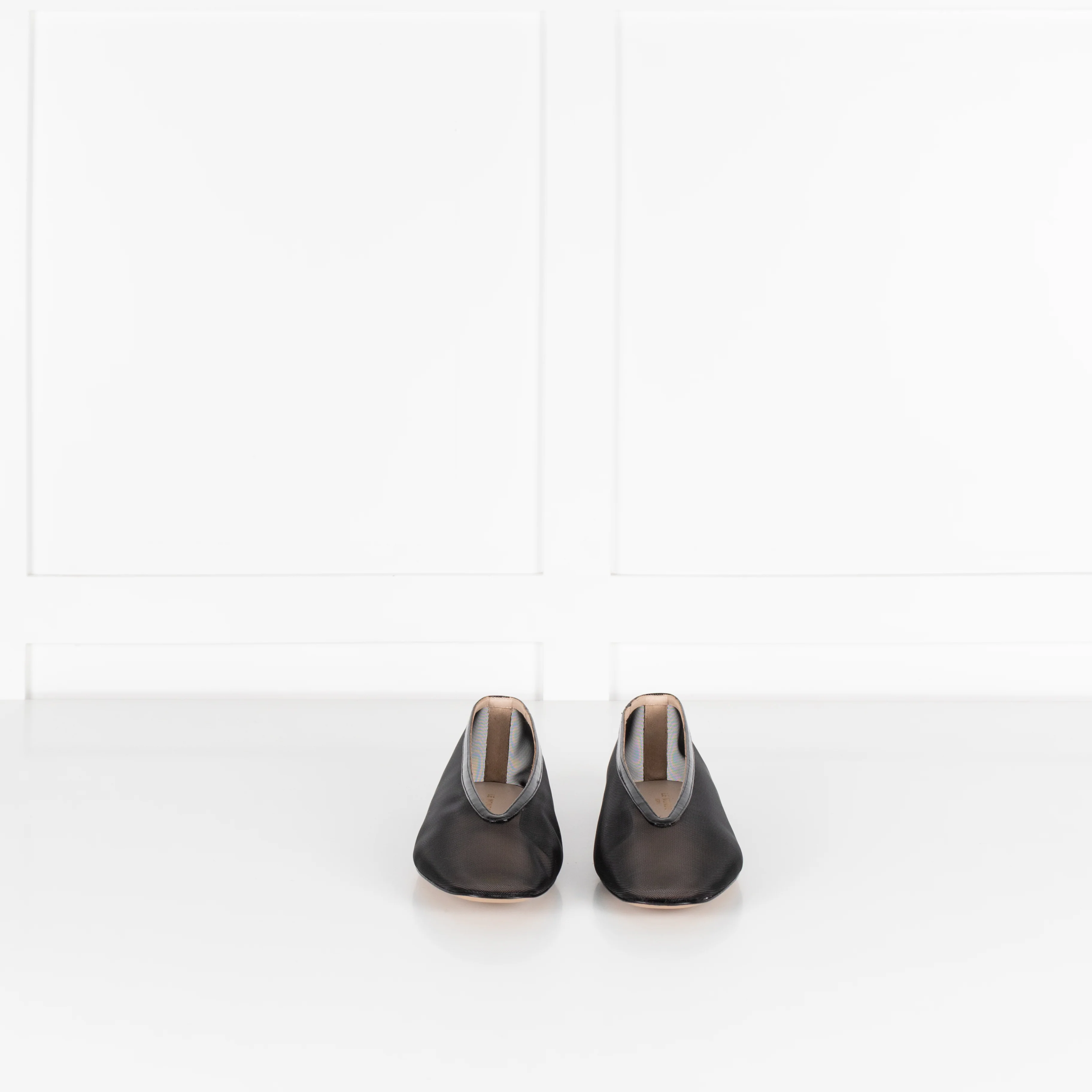 Le Monde Beryl Luna Black Mesh Ballet Flats - Image 3