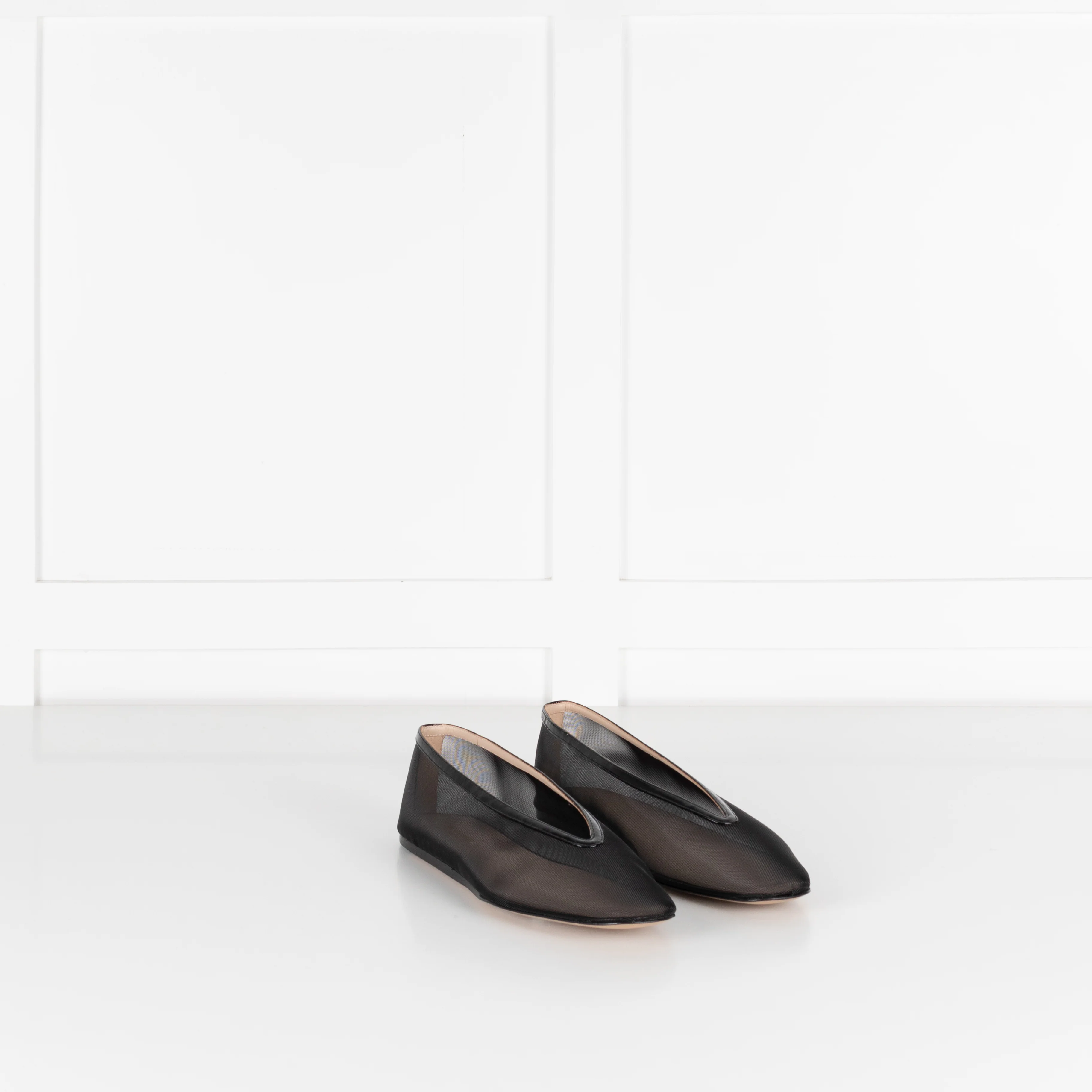 Le Monde Beryl Luna Black Mesh Ballet Flats - Image 7