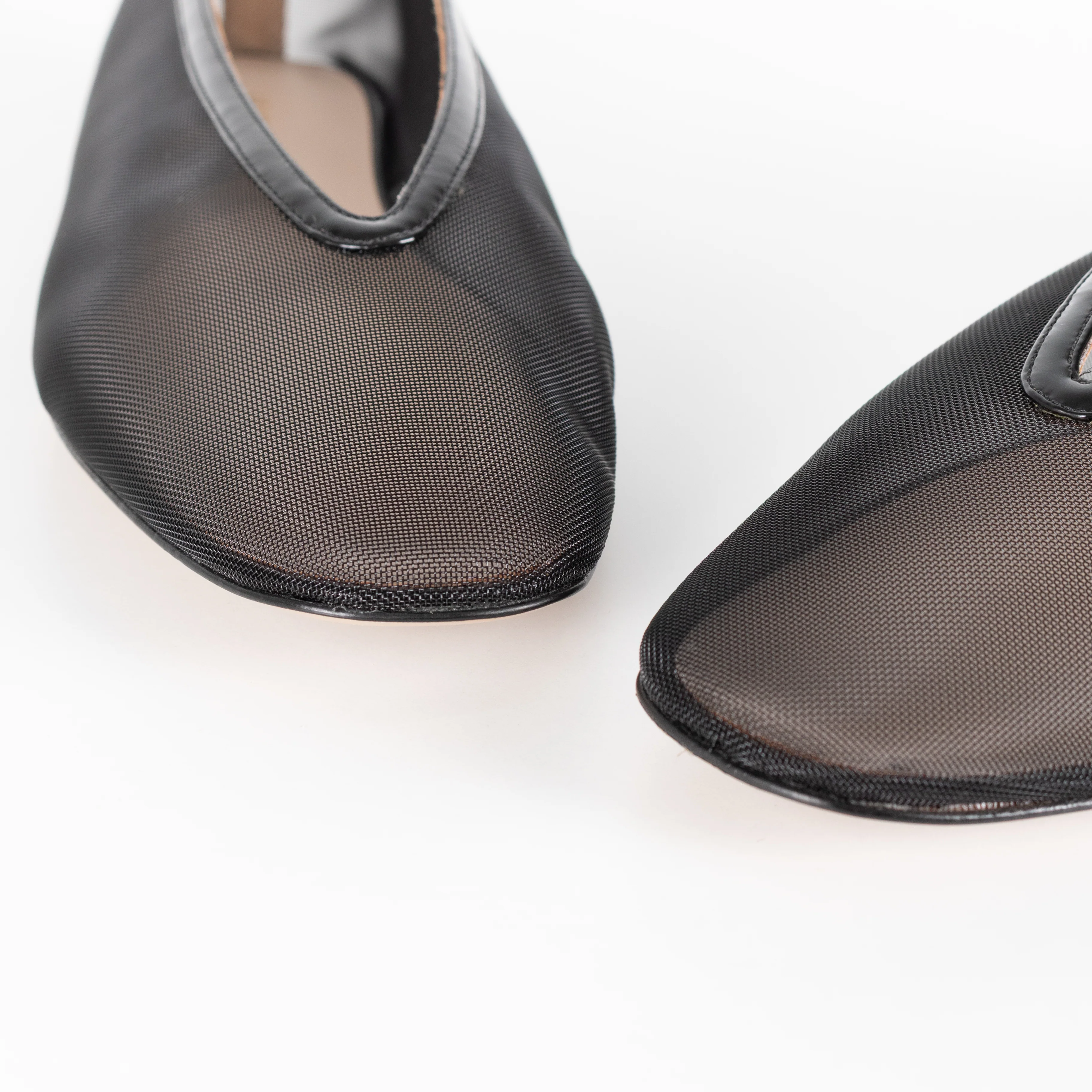 Le Monde Beryl Luna Black Mesh Ballet Flats - Image 9