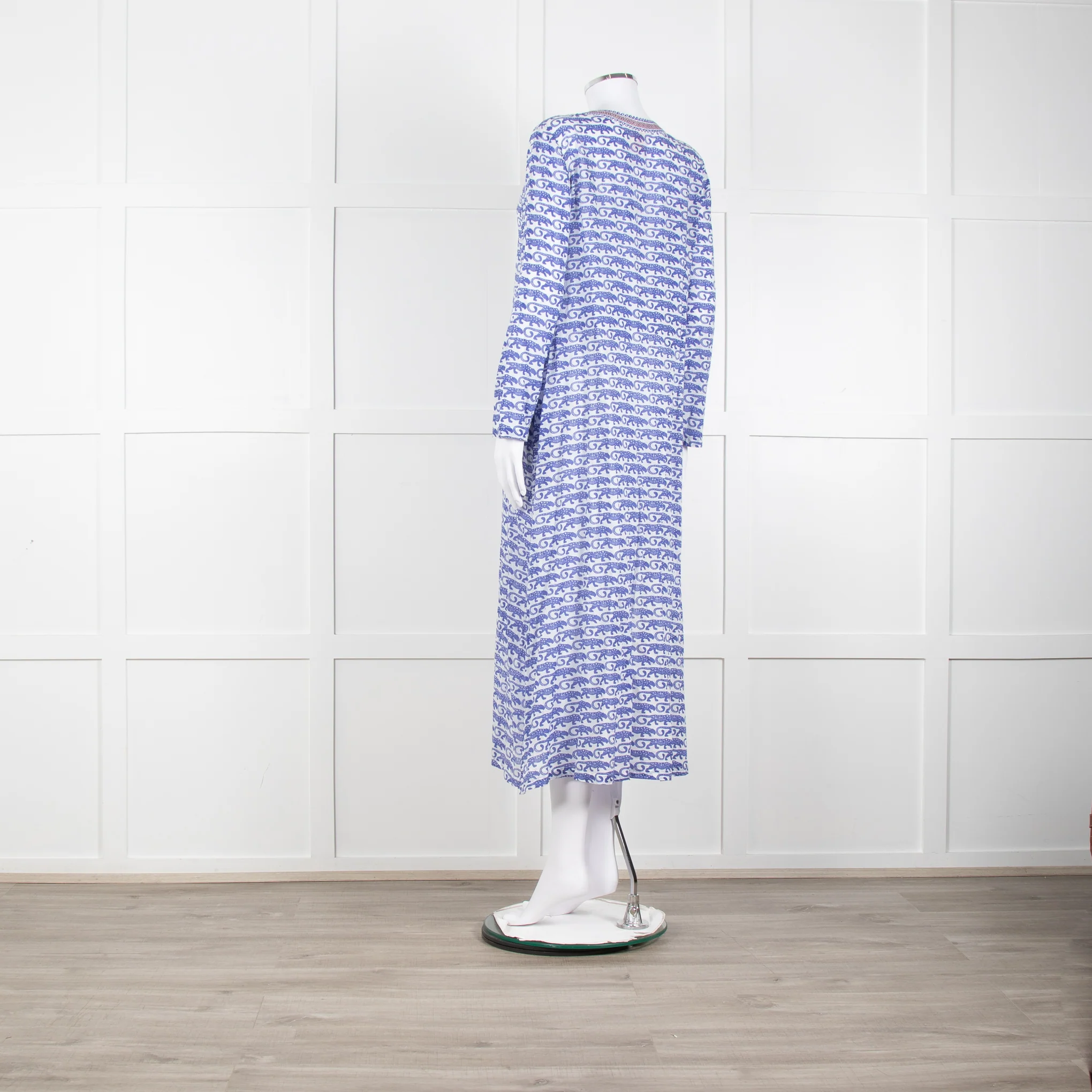 Le Sirenuse Blue and White Cheetah Block Print Dress - Image 4
