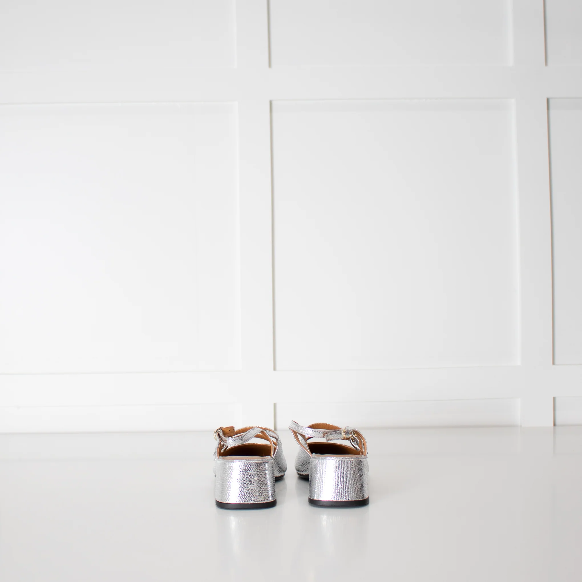 Les Souliers Sezane Silver Slingback Shoes - Image 5