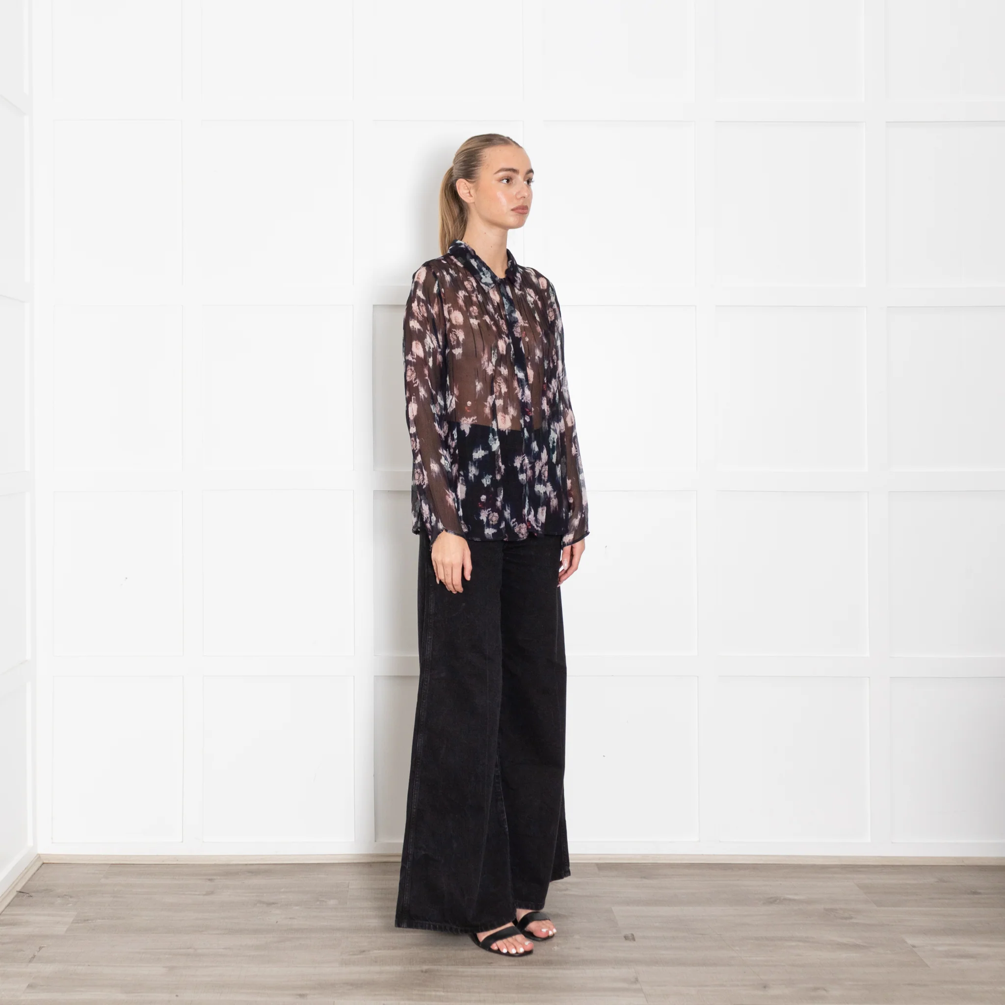 Lilly & Lionel Blue Chiffon Blouse With Pink Flowers - Image 7