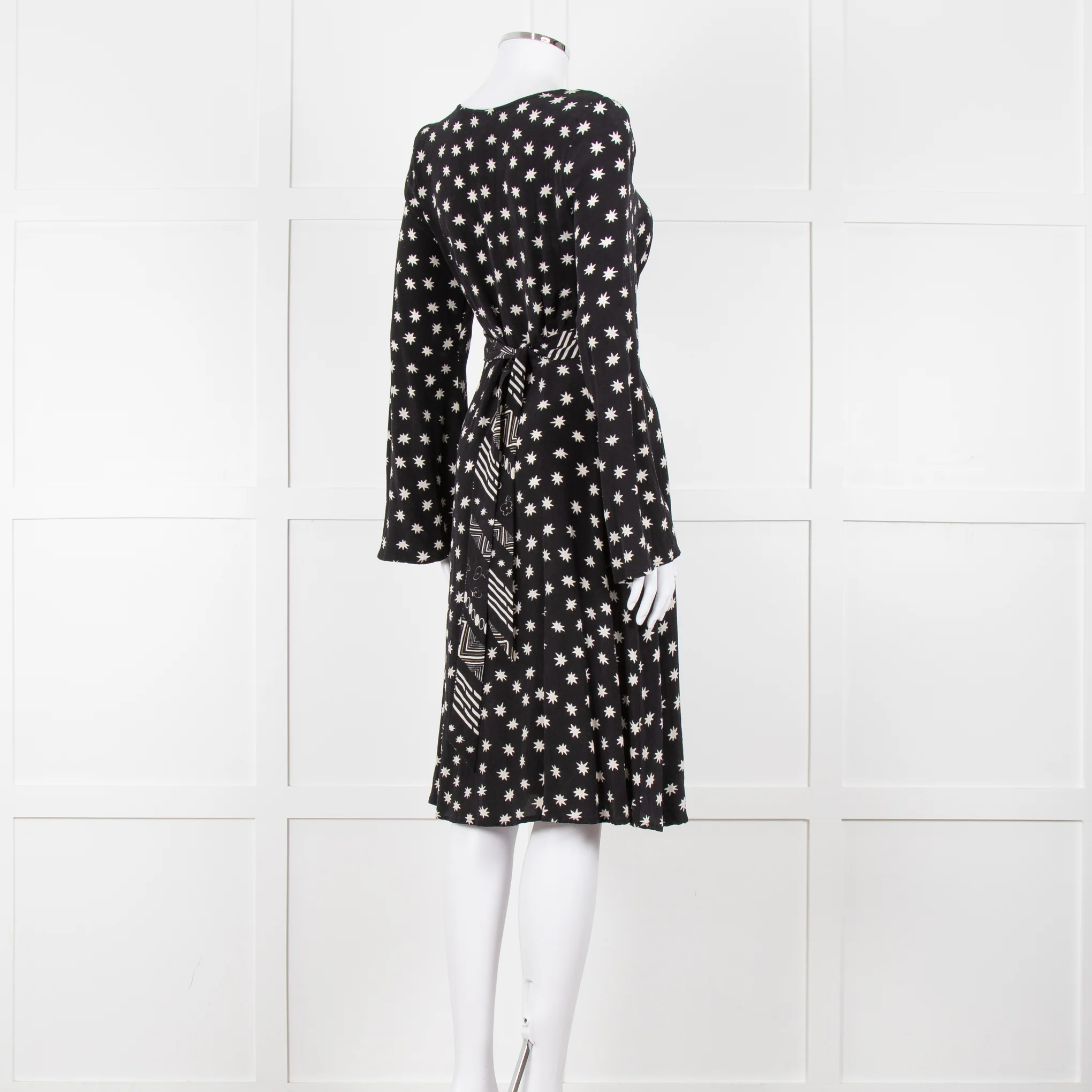 Lily & Lionel Black With White Star Print Dress With Contrast Belt - Image 4