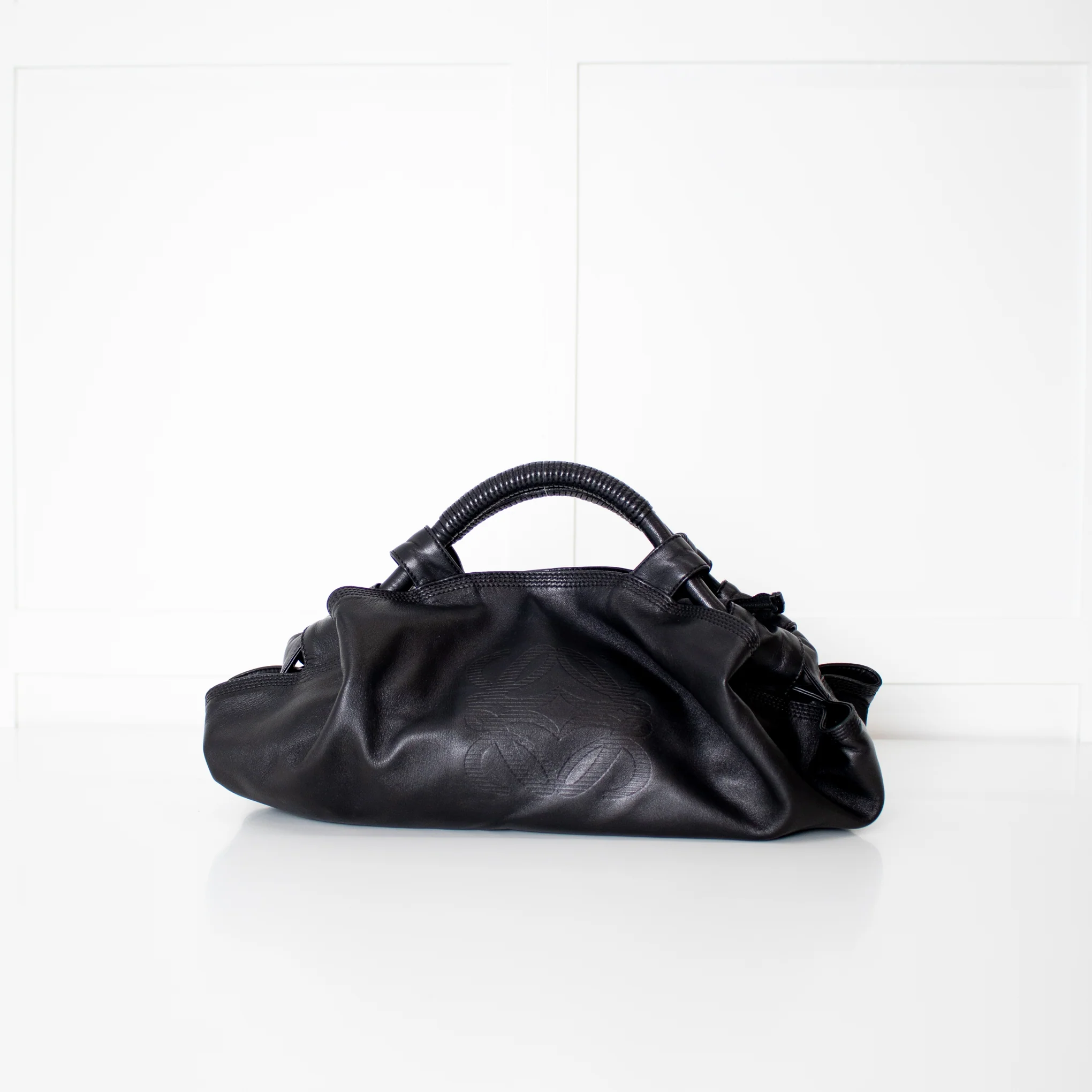 Loewe Black Leather Anagram Aire Bag - Image 5