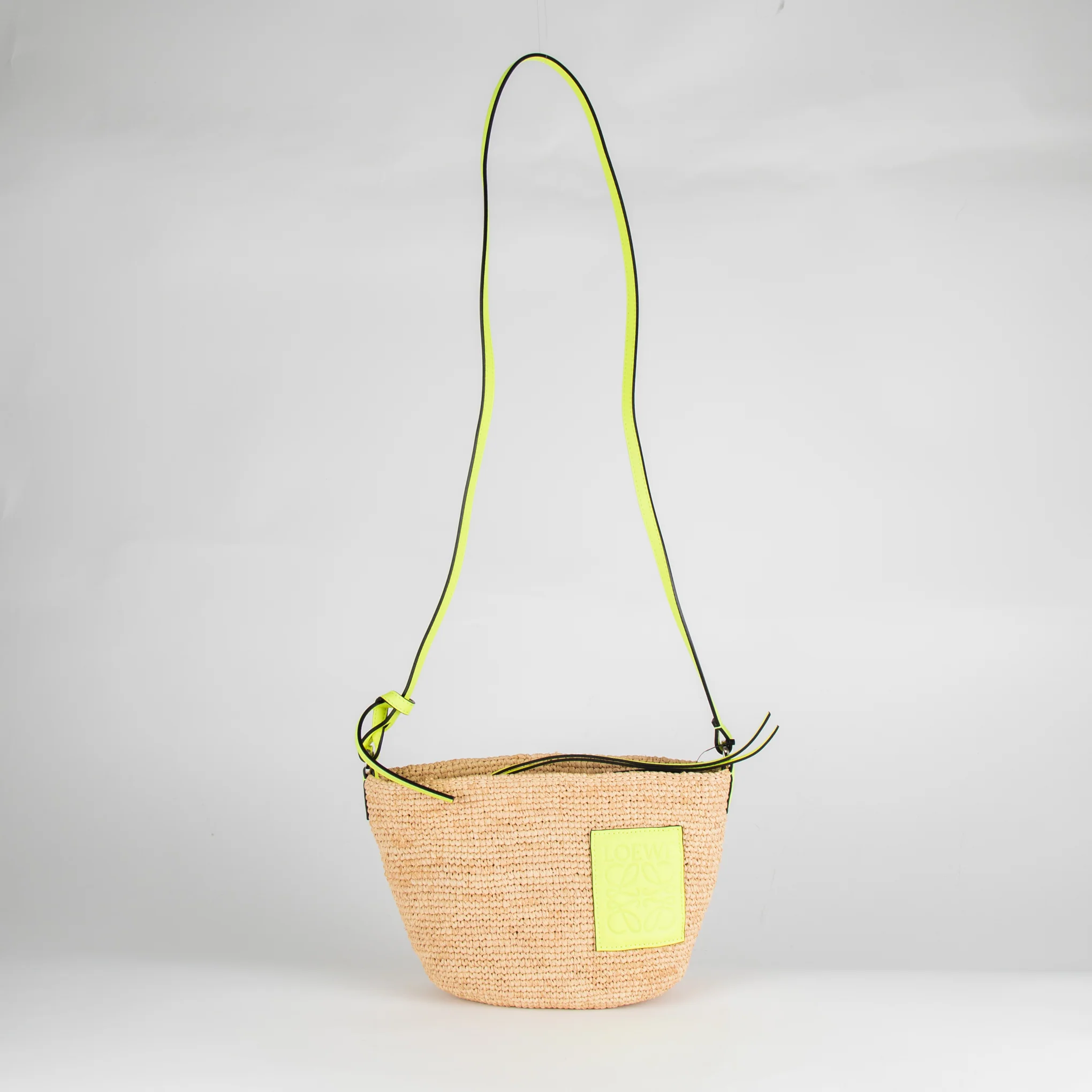 Loewe + Paula's Ibiza Bolso Woven Flouro Strap Crossbody Bag - Image 3