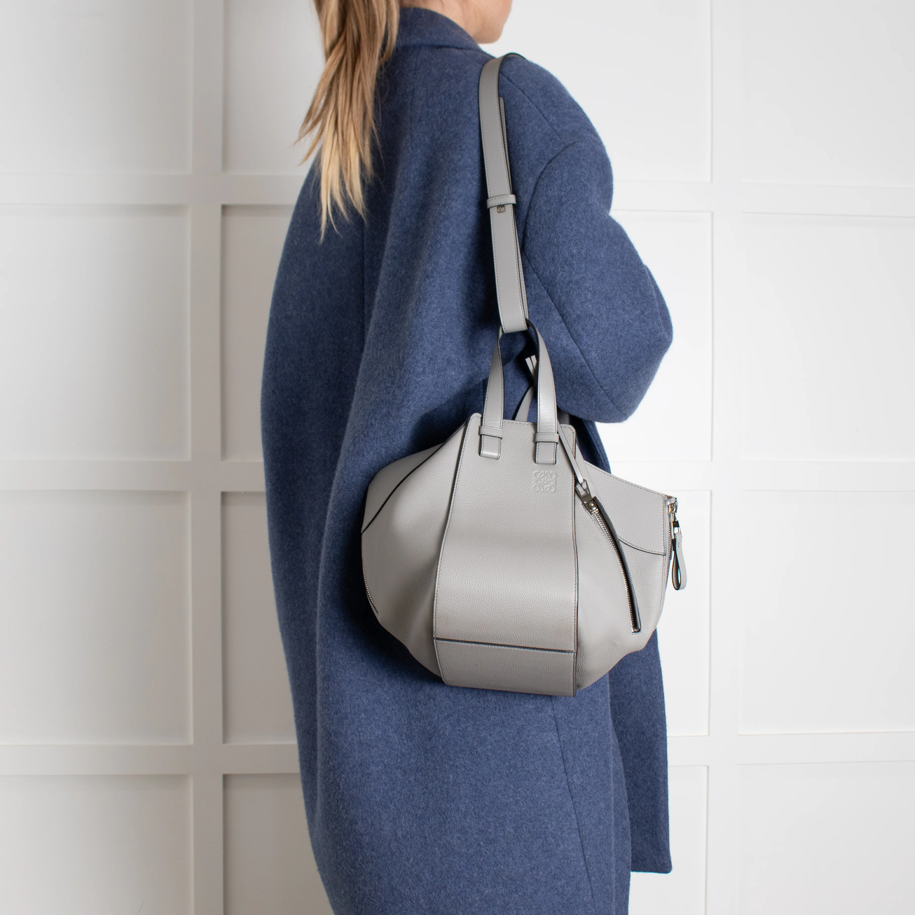 Loewe Grey Leather Small Hammock Bag - Image 4