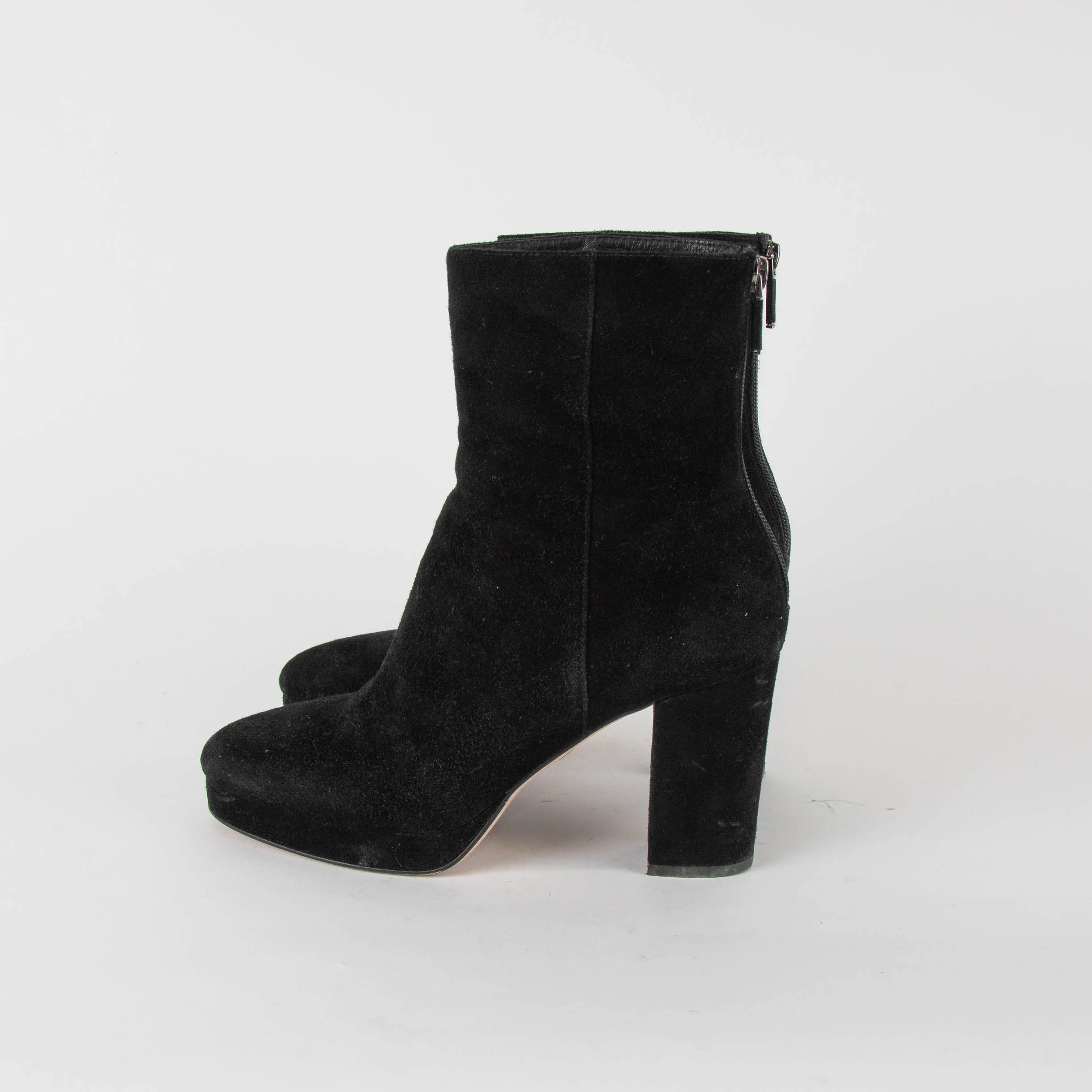 Lola Cruz Black Suede Ankle Boot - Image 5