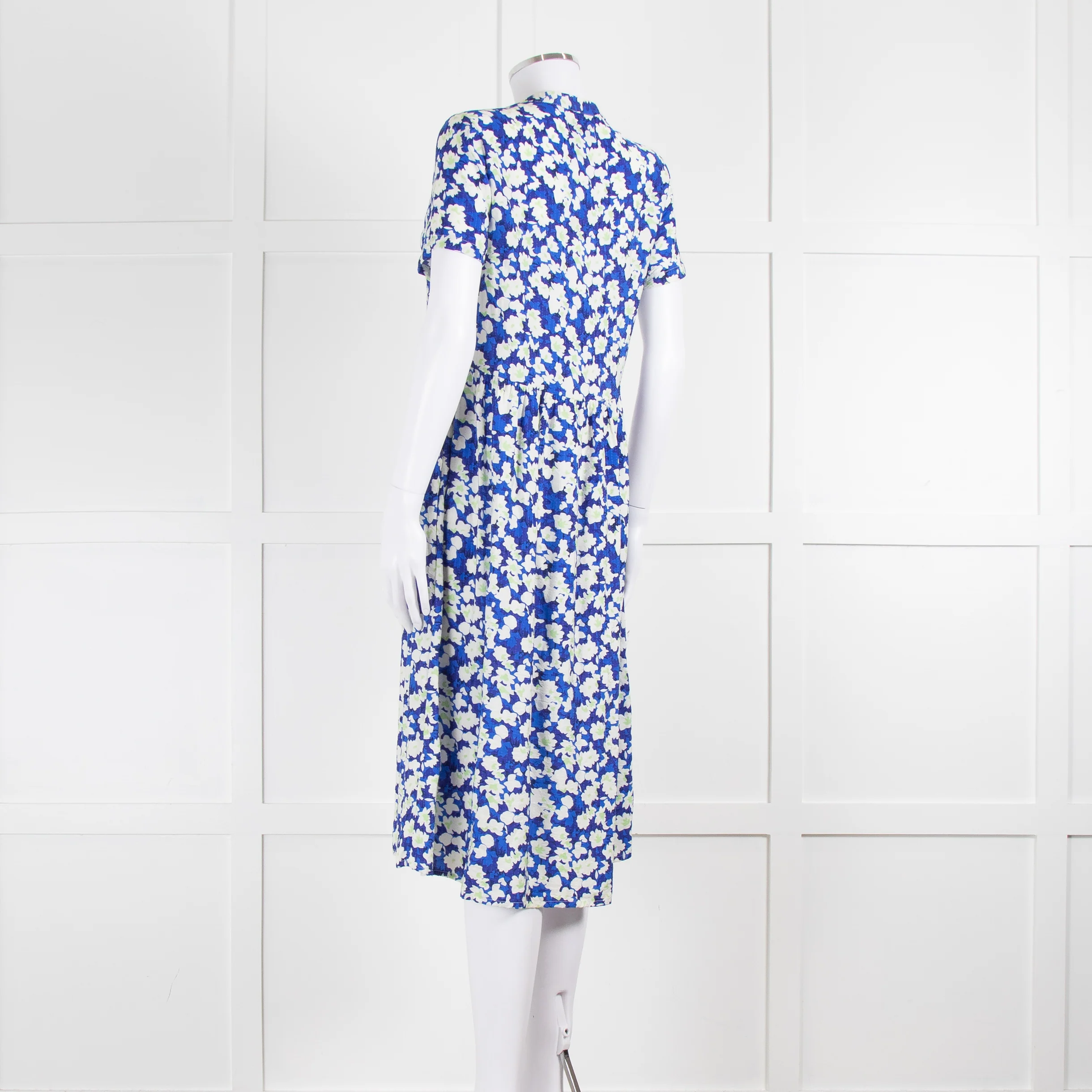 Lollys Laundry Blue White Floral Short Sleeve Dress - Image 6